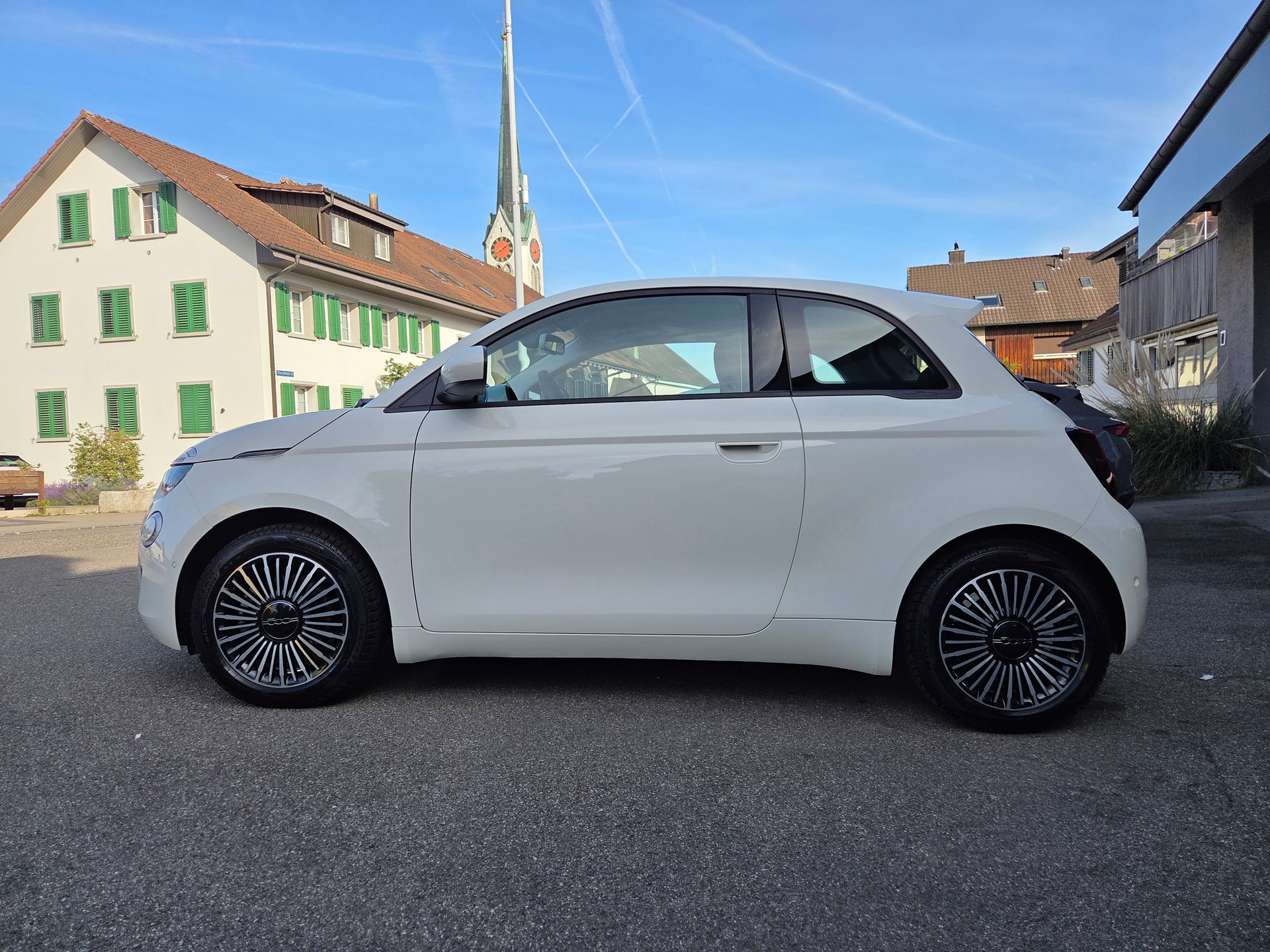 FIAT 500 electric 87 kW Icon-image-6