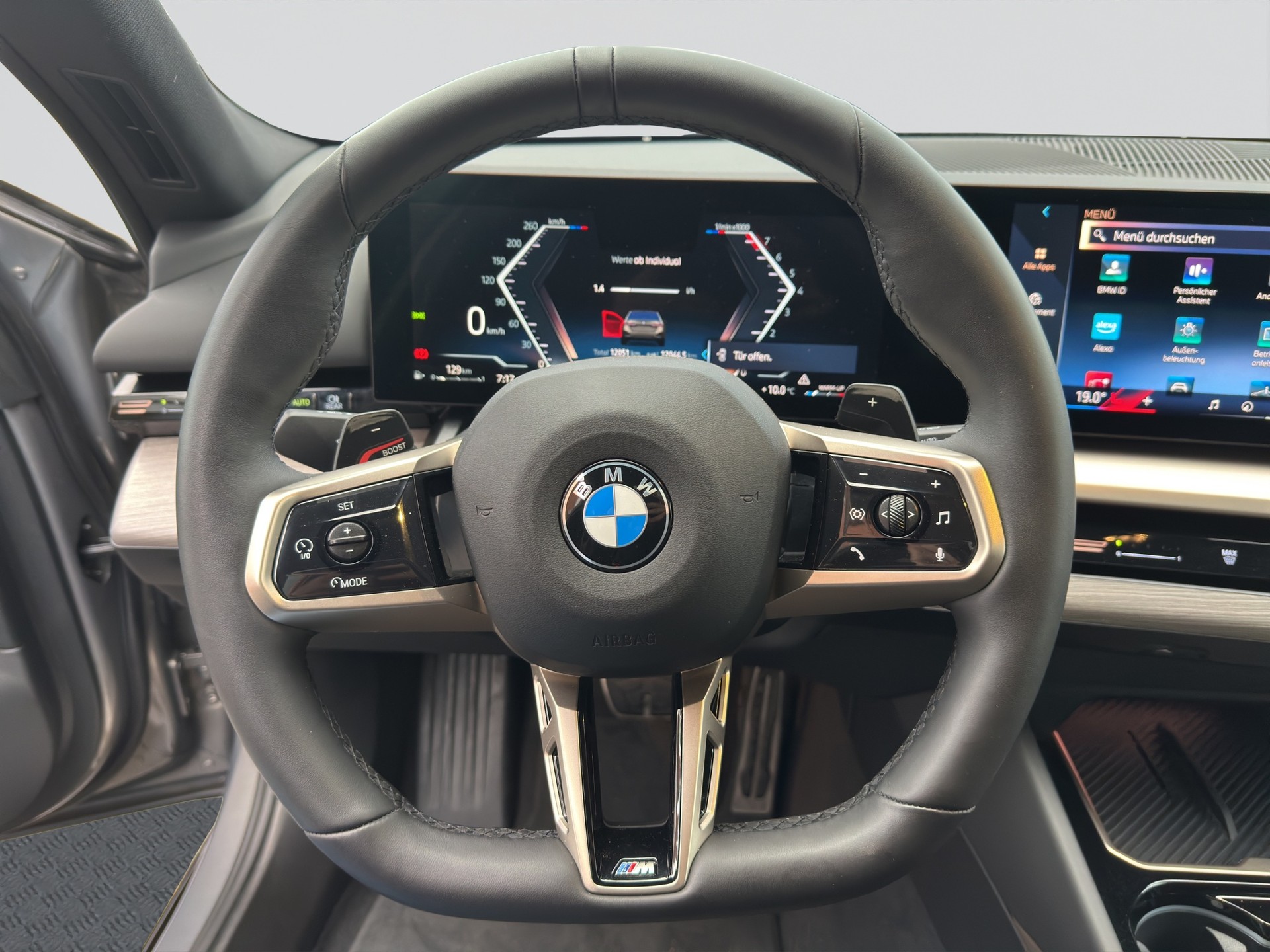BMW 520i 48V M Sport Steptronic-image-10