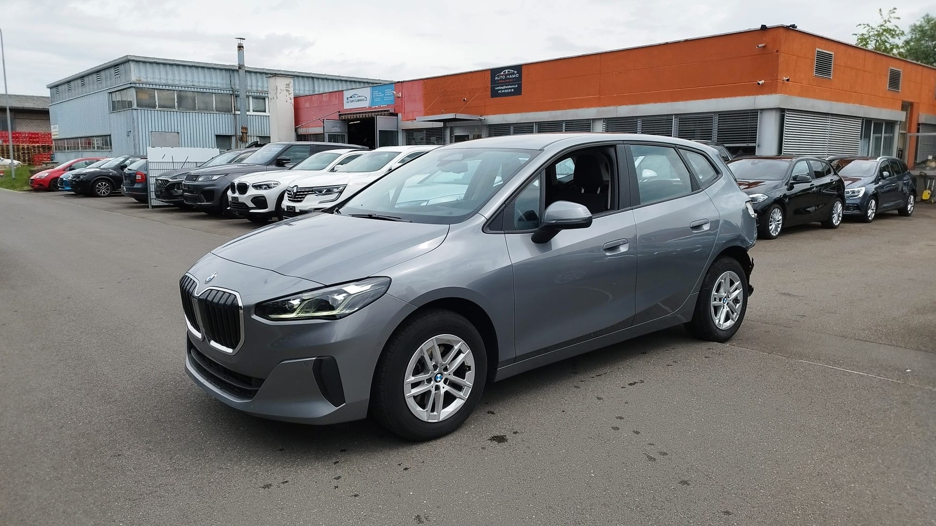 BMW 218d Active Tourer Luxury Line DKG-image-0