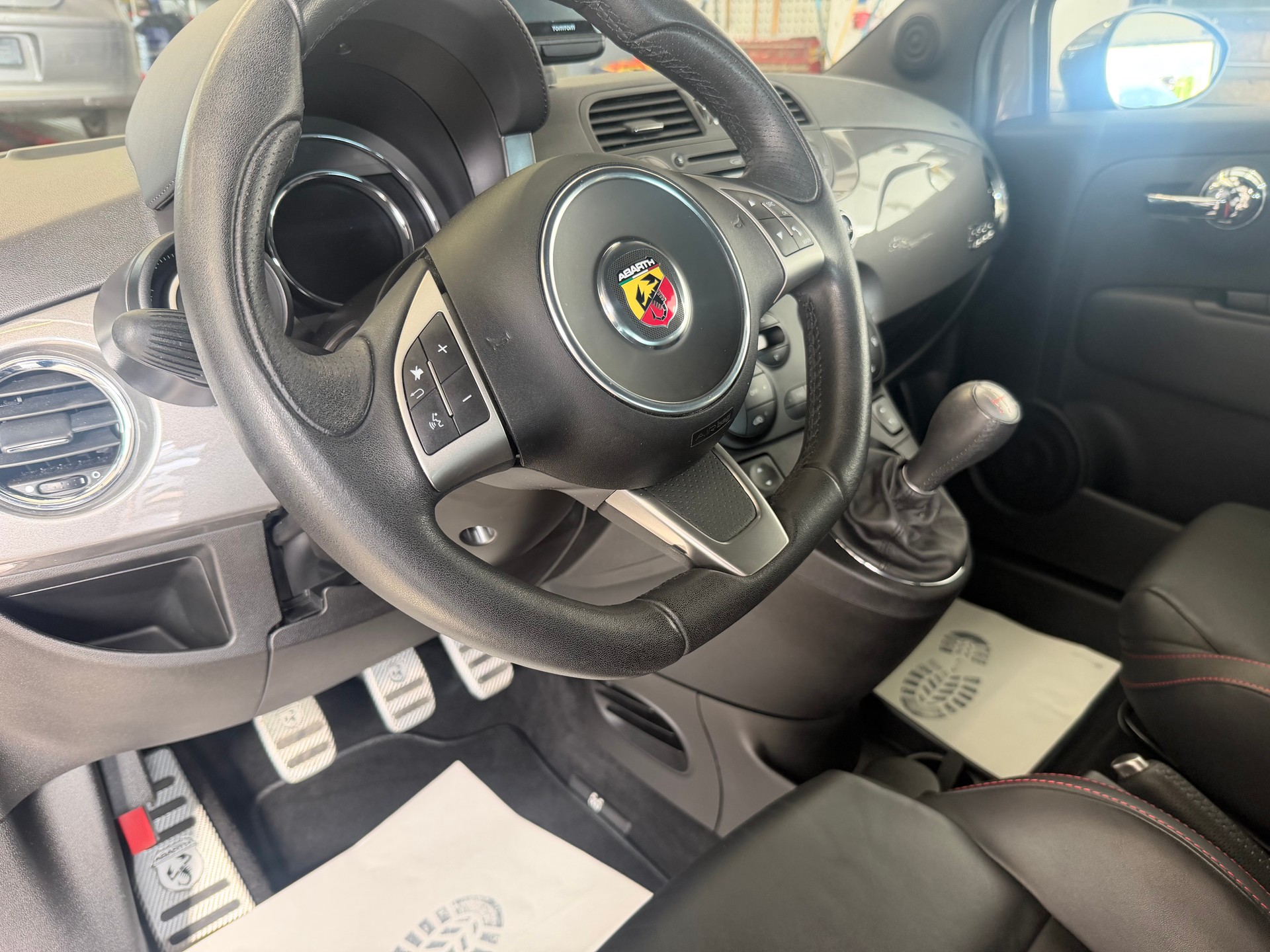 FIAT 595 1.4 16V Turbo Abarth Turismo-image-7