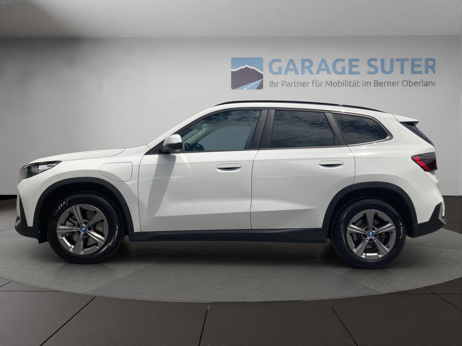 BMW X1 30e xDrive-image-1
