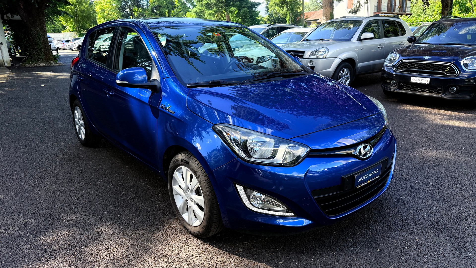 HYUNDAI i20 1.4 Premium-image-1