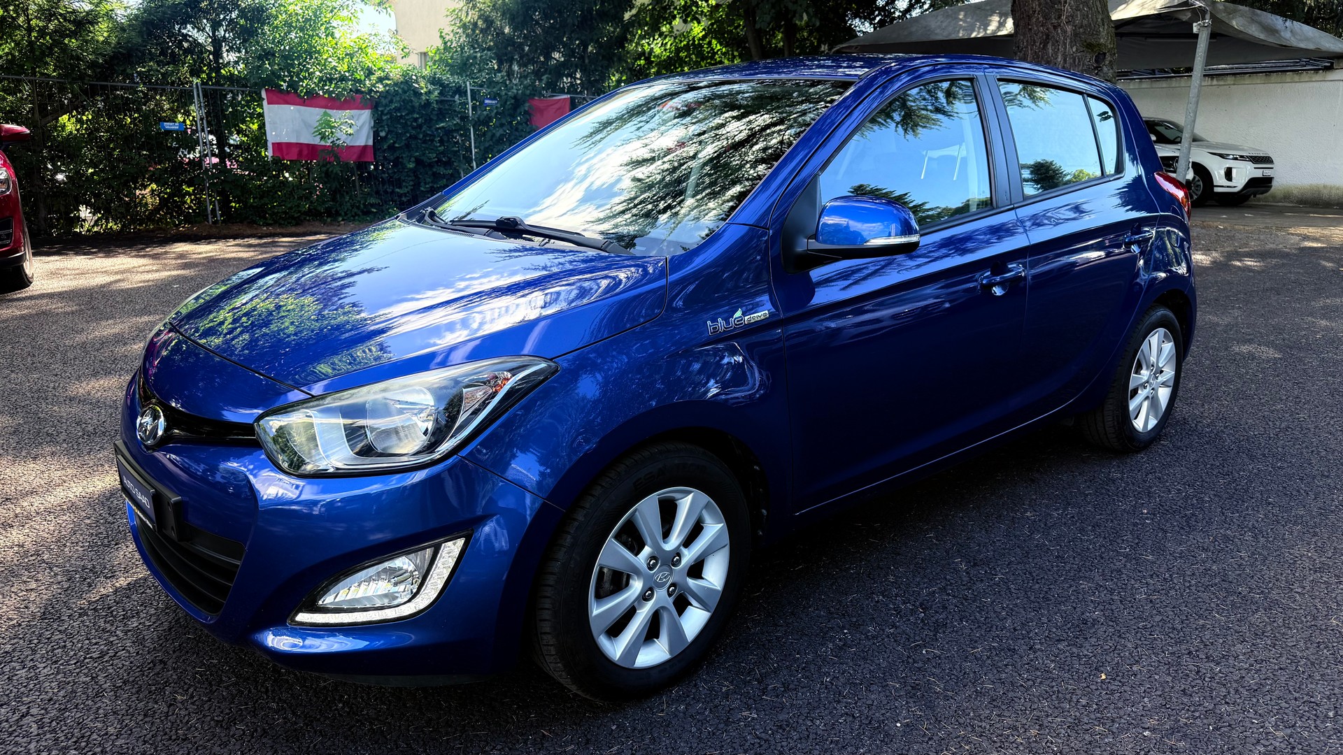 HYUNDAI i20 1.4 Premium-image-2