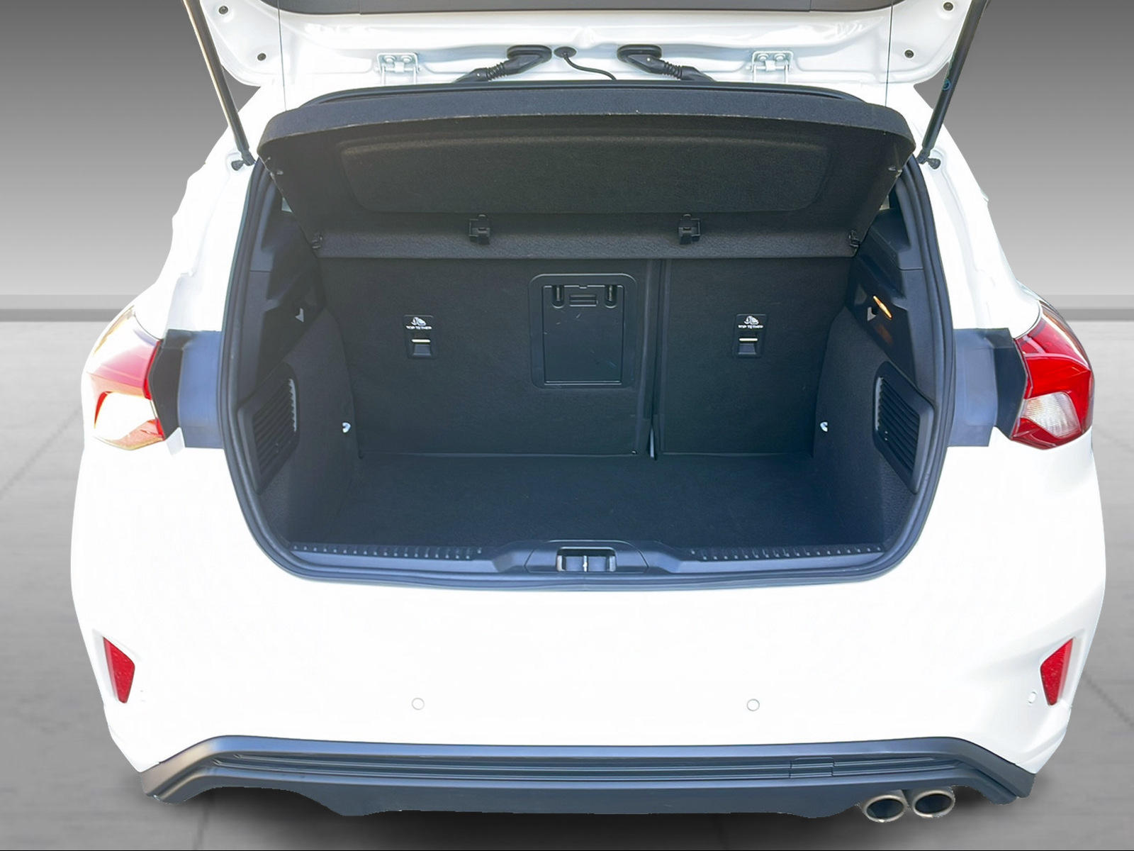 FORD Focus 1.5i EcoB SCTi ST-Line X-image-9