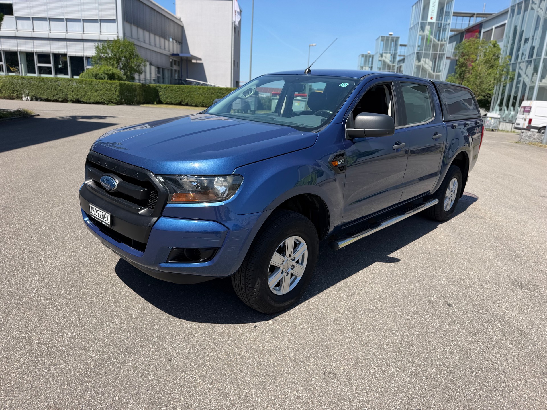 FORD Ranger XL 2.2 TDCi 4x4-image-0
