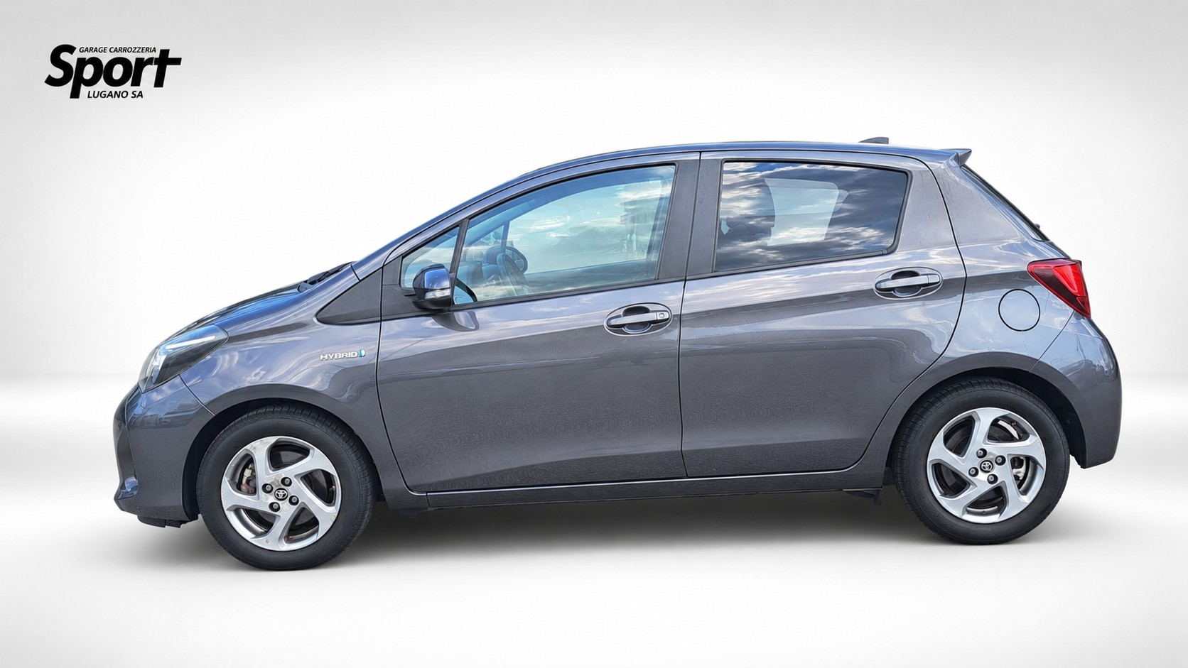 TOYOTA Yaris 1.5 VVT-i Hybrid Trend e-CVT-image-3