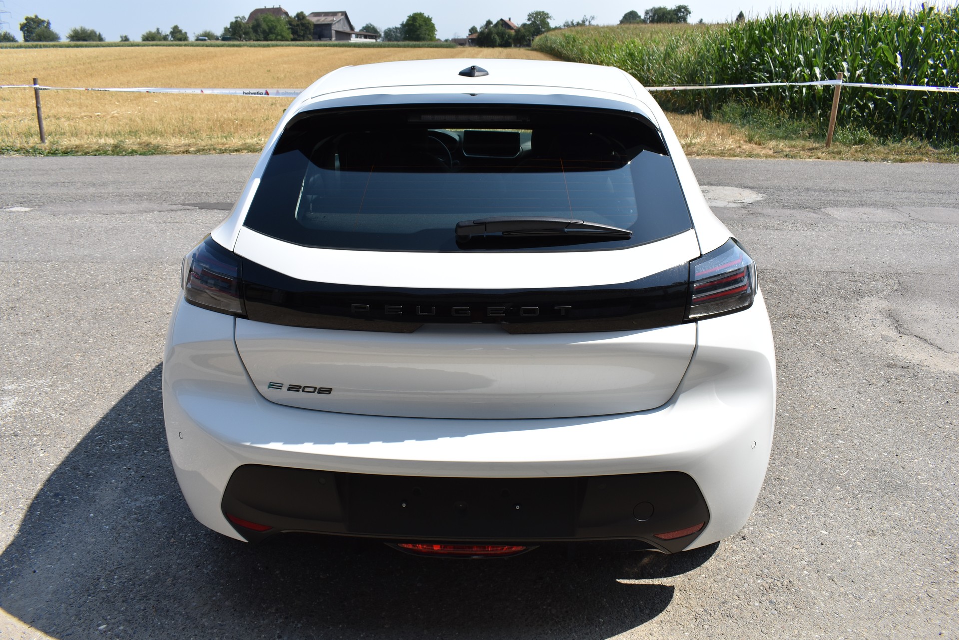 PEUGEOT 208 Elektrik 100 kW Style-image-6