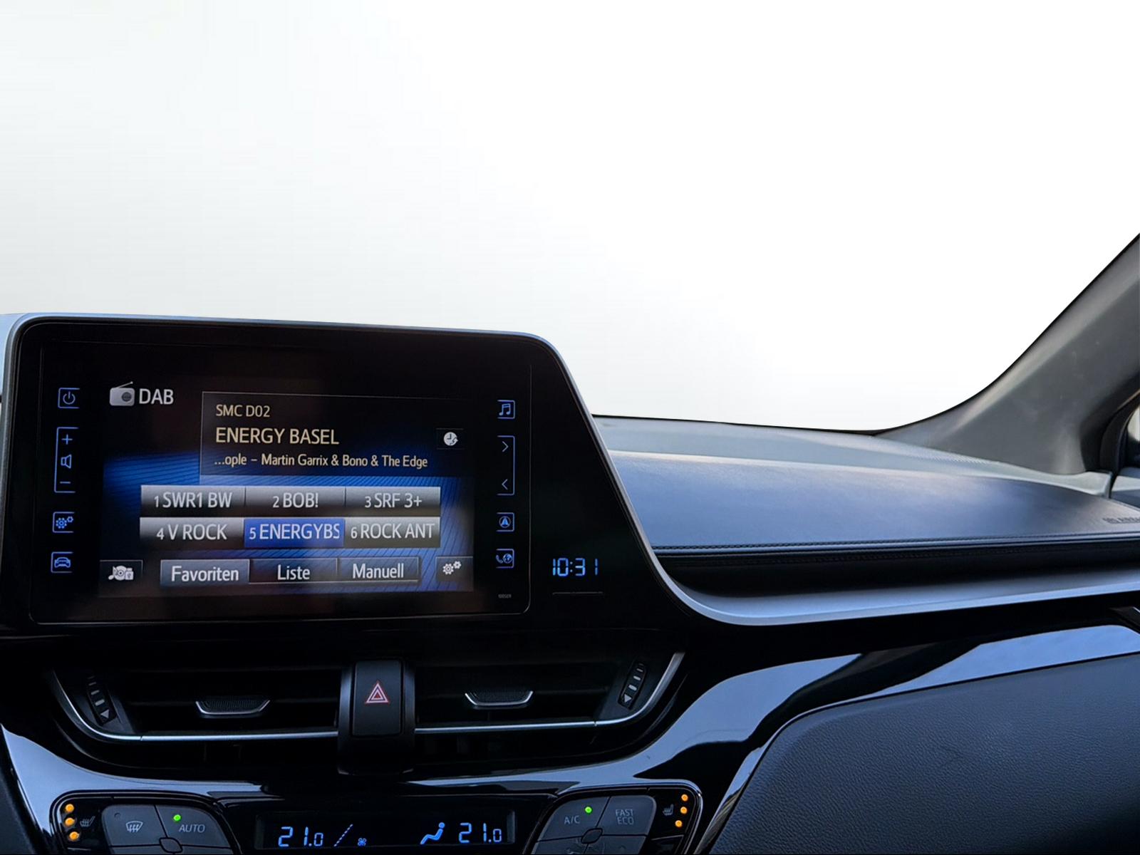 TOYOTA C-HR 1.8 VVTi HSD Trend-image-12