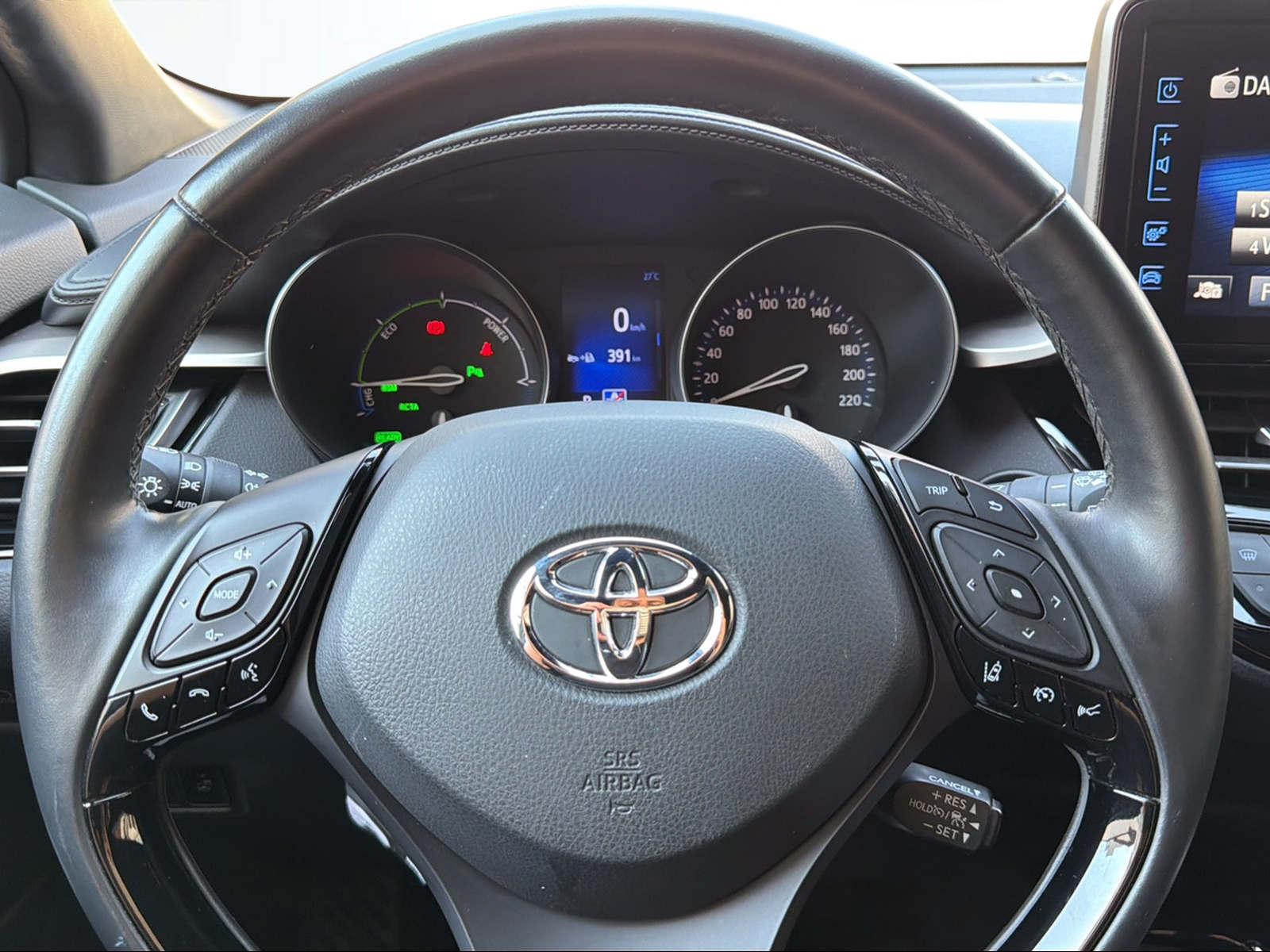 TOYOTA C-HR 1.8 VVTi HSD Trend-image-15