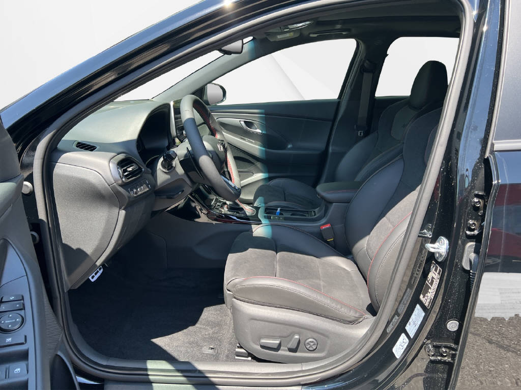 HYUNDAI i30 1.6 T-GDi N-Line DCT-image-4