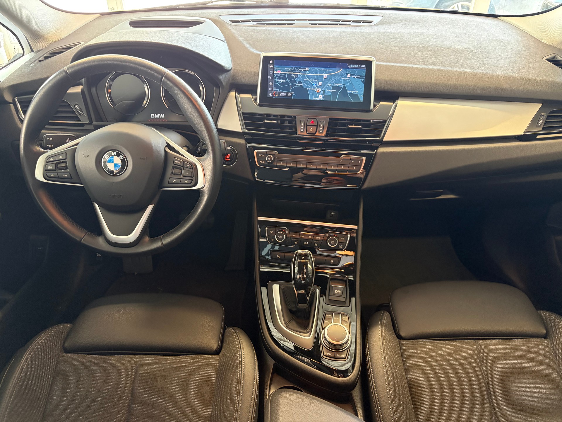 BMW 220d xDrive Gran Tourer | CH Fzg. | Driving Assistant Plus | Kamera | LED Scheinw. | HeadUp | Sportsitze |-image-13