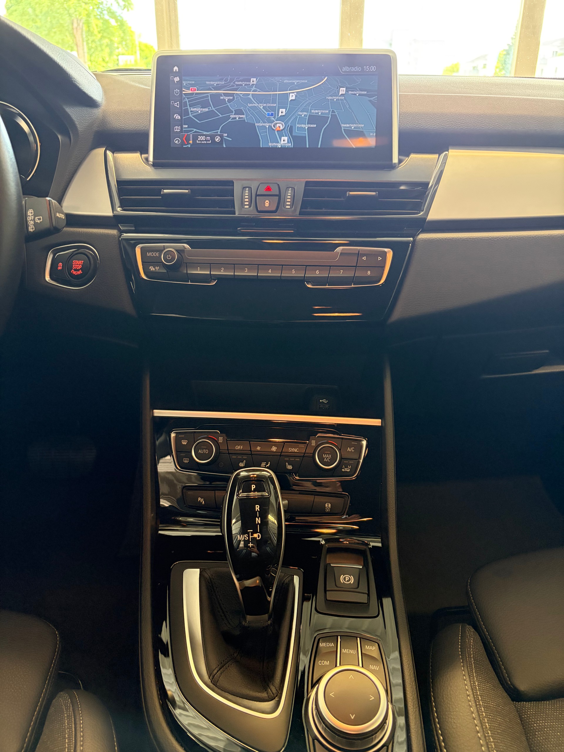 BMW 220d xDrive Gran Tourer | CH Fzg. | Driving Assistant Plus | Kamera | LED Scheinw. | HeadUp | Sportsitze |-image-14