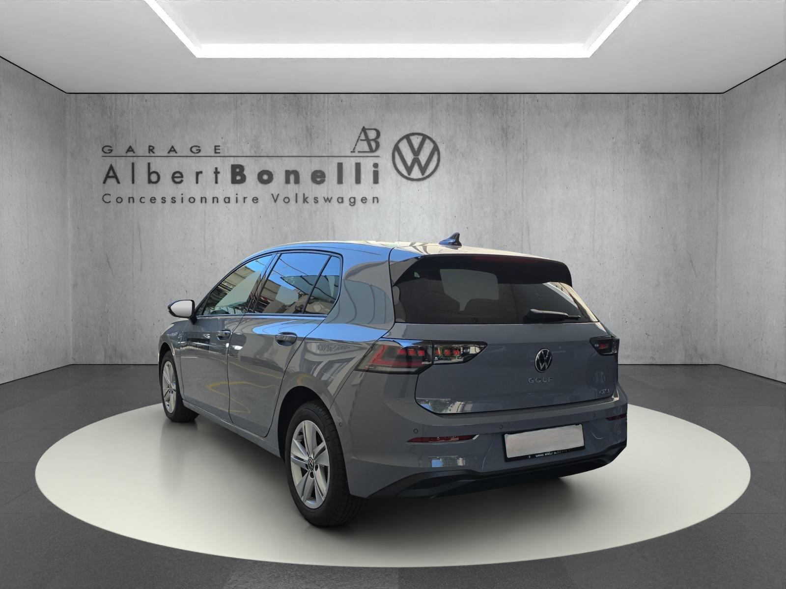 VW Golf 1.5 e TSI mHEV Life DSG-showroom-element-1