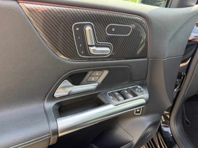 MERCEDES-BENZ B 220 4Matic Style 7G-DCT-image-8