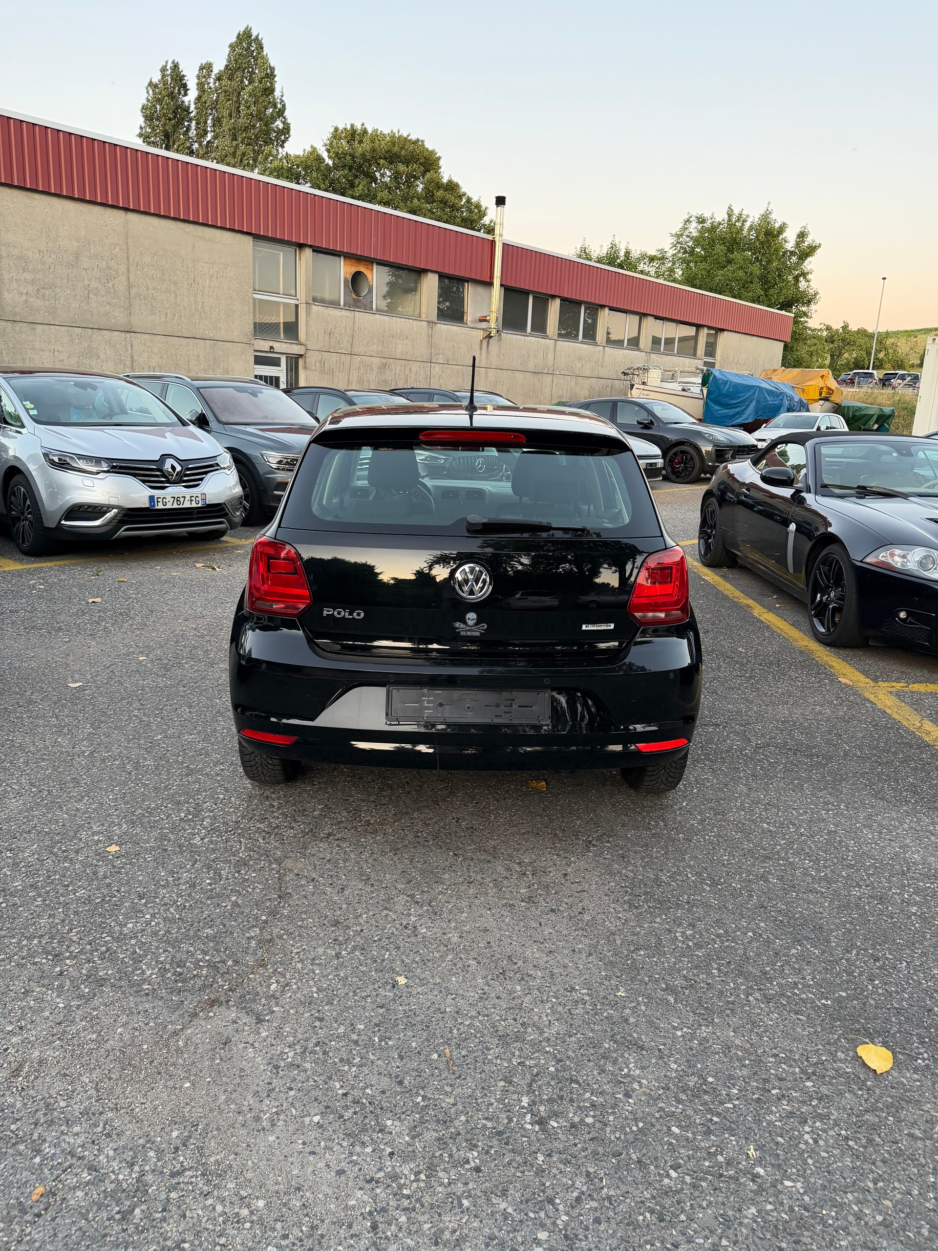 VW POLO-image-0