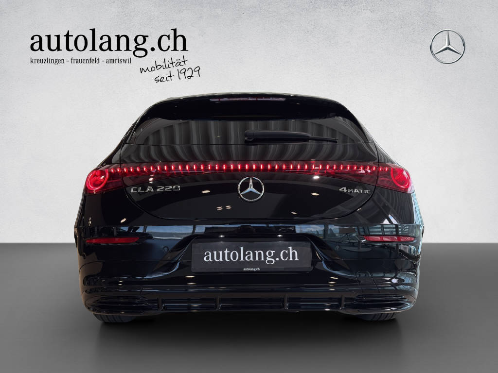 MERCEDES-BENZ CLA 220 4Matic AMG Line Shooting Brake-image-16