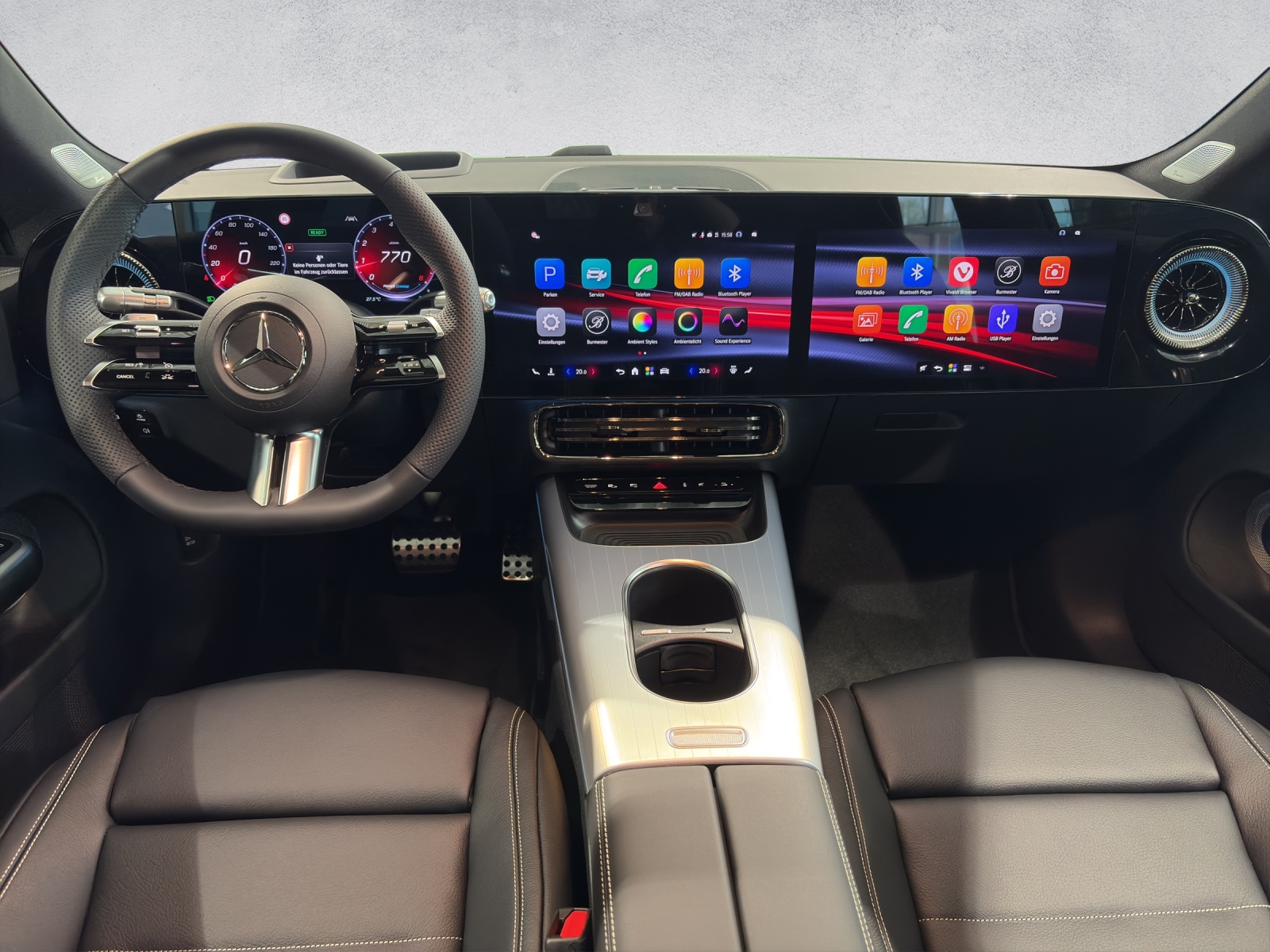 MERCEDES-BENZ CLA 220 4Matic AMG Line Shooting Brake-image-14