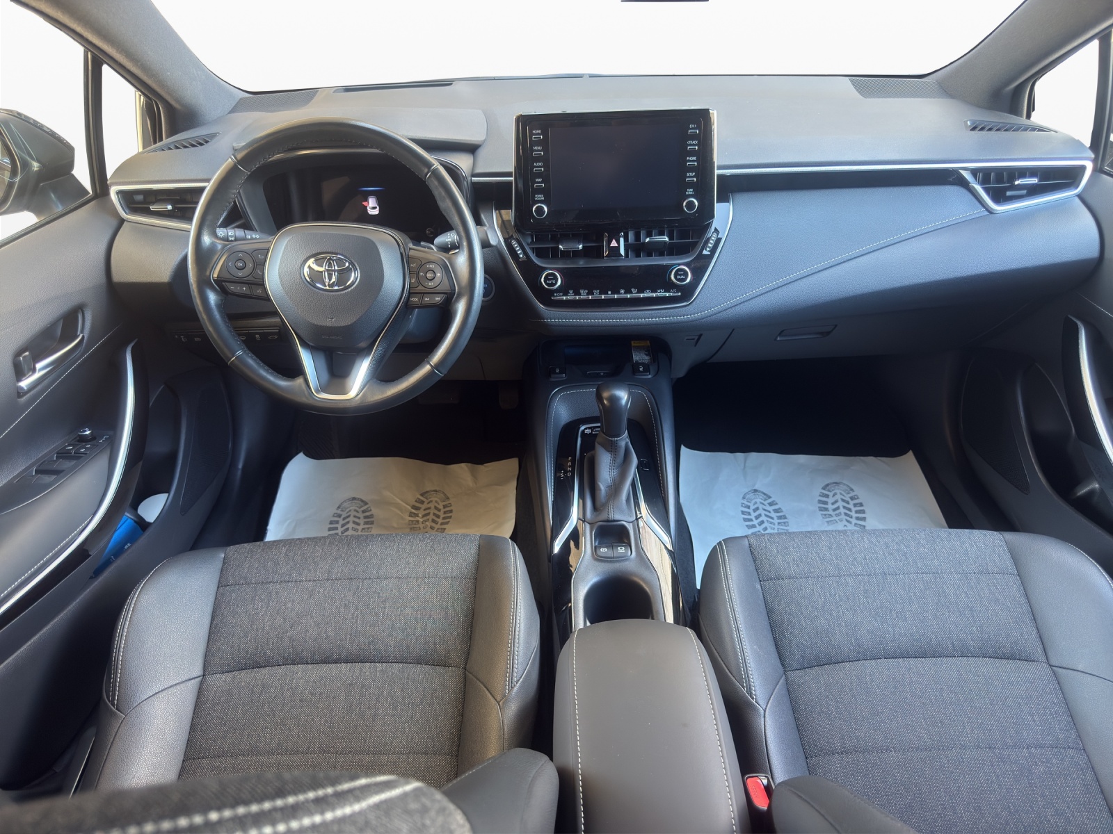 TOYOTA Corolla Touring Sports 2.0 HSD Premium e-CVT-image-11