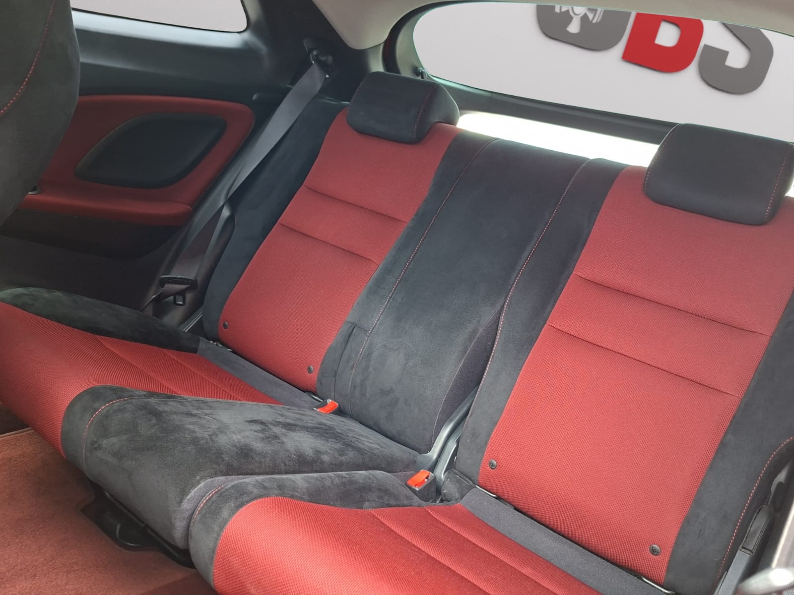HONDA Civic 2.0i Type-R-image-8