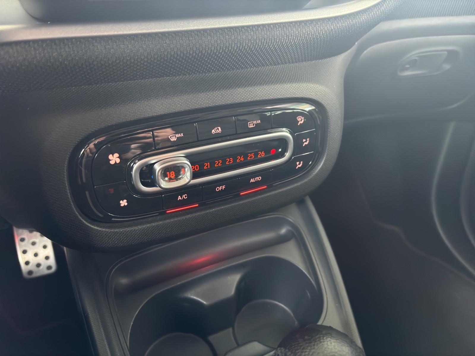 SMART Fortwo Coupé 0.9 Prime twinamic-image-13