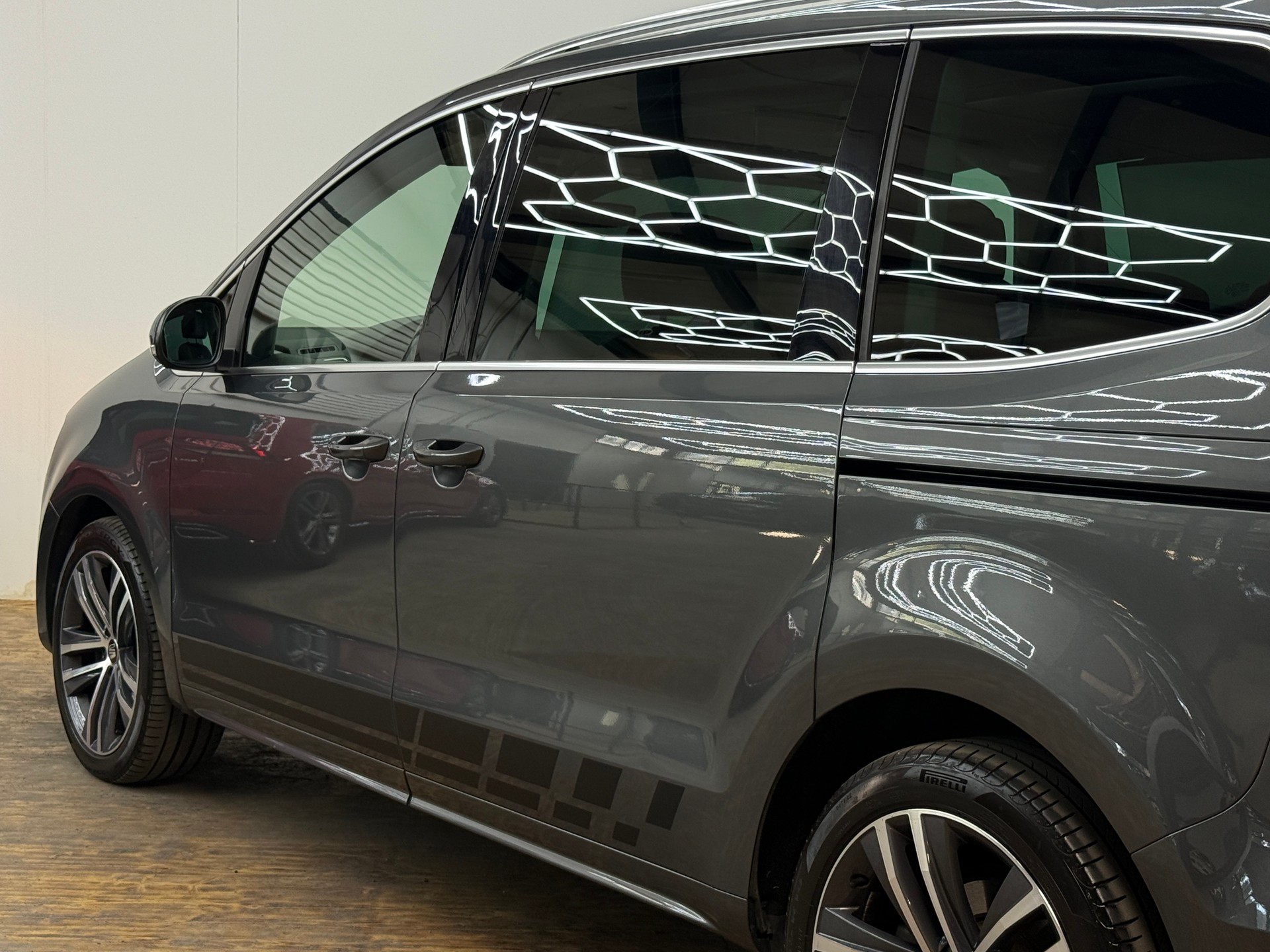SEAT Alhambra 2.0 TSI FR Line DSG-image-7