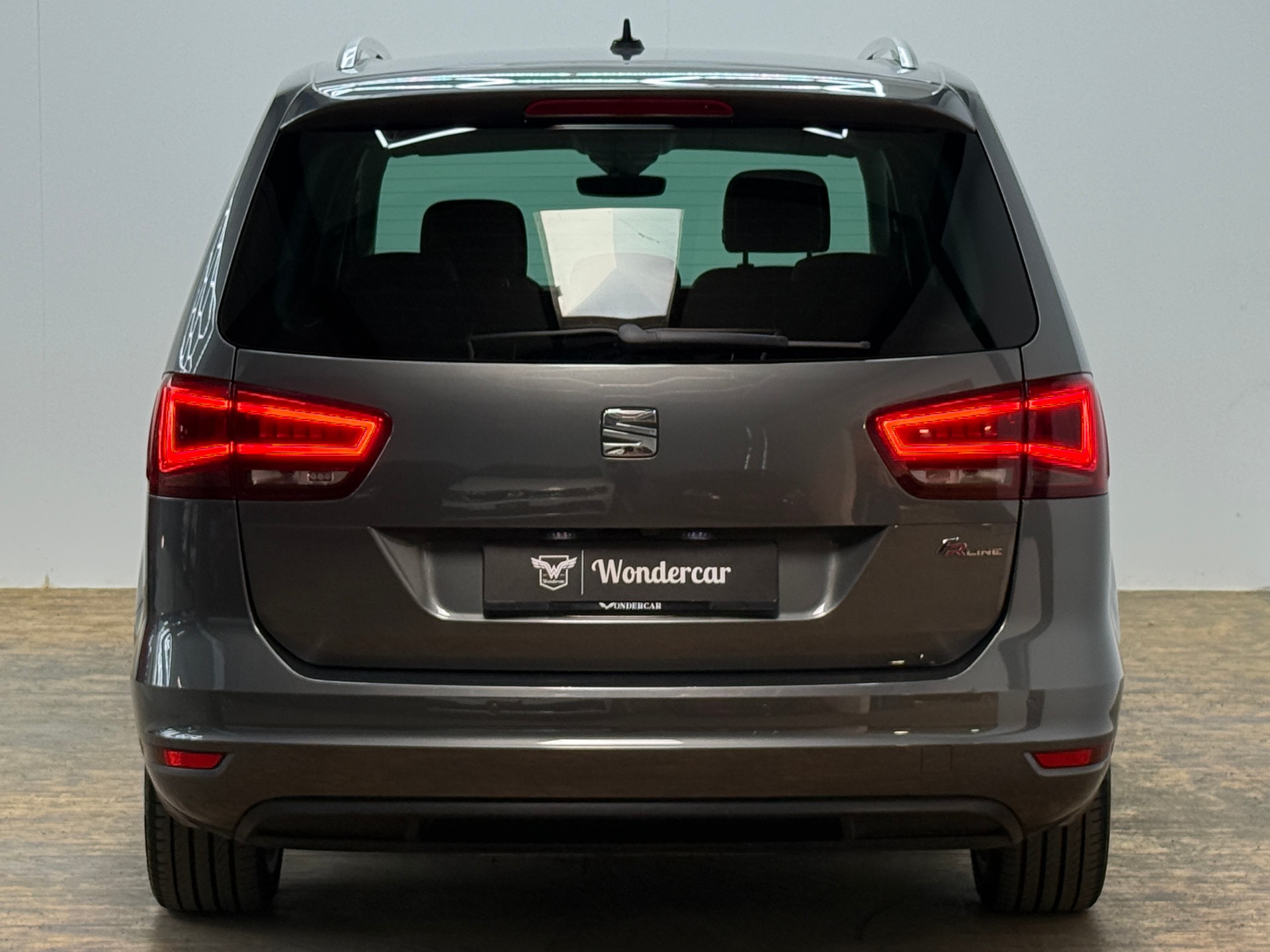 SEAT Alhambra 2.0 TSI FR Line DSG-image-10