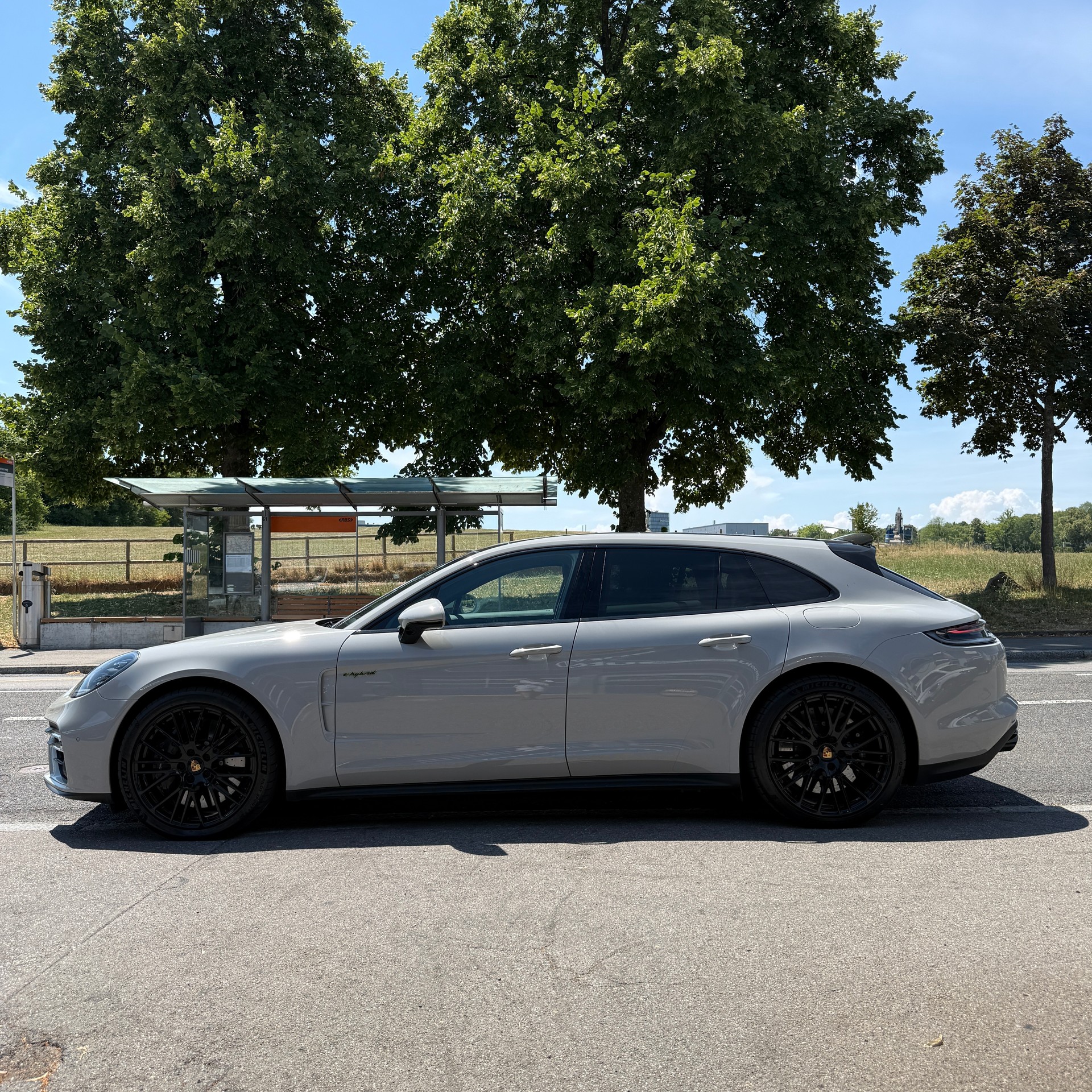 PORSCHE Panamera Turbo S E-Hybrid Sport Turismo PDK-image-3
