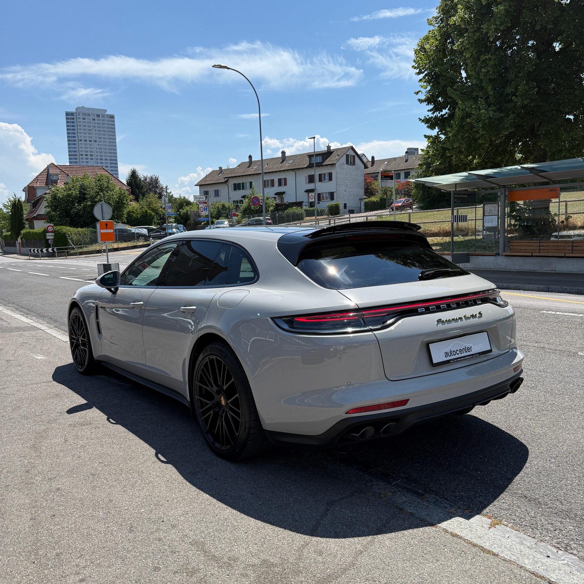 PORSCHE Panamera Turbo S E-Hybrid Sport Turismo PDK-image-4
