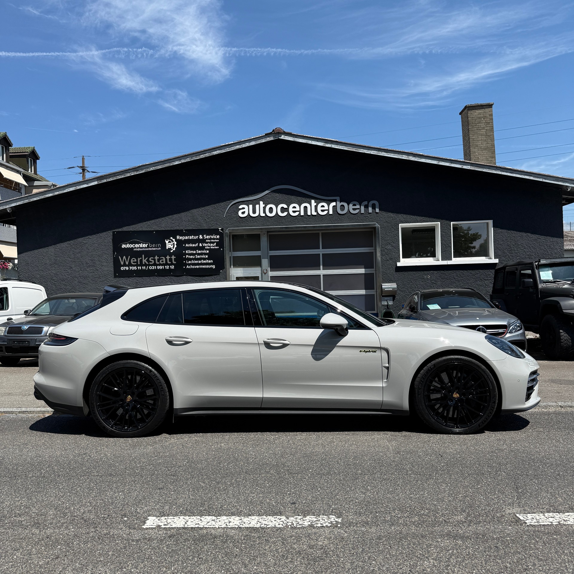 PORSCHE Panamera Turbo S E-Hybrid Sport Turismo PDK-image-7