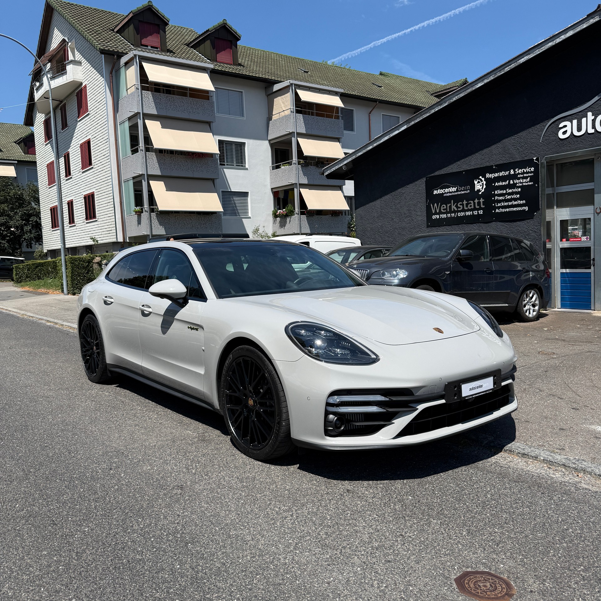 PORSCHE Panamera Turbo S E-Hybrid Sport Turismo PDK-image-0