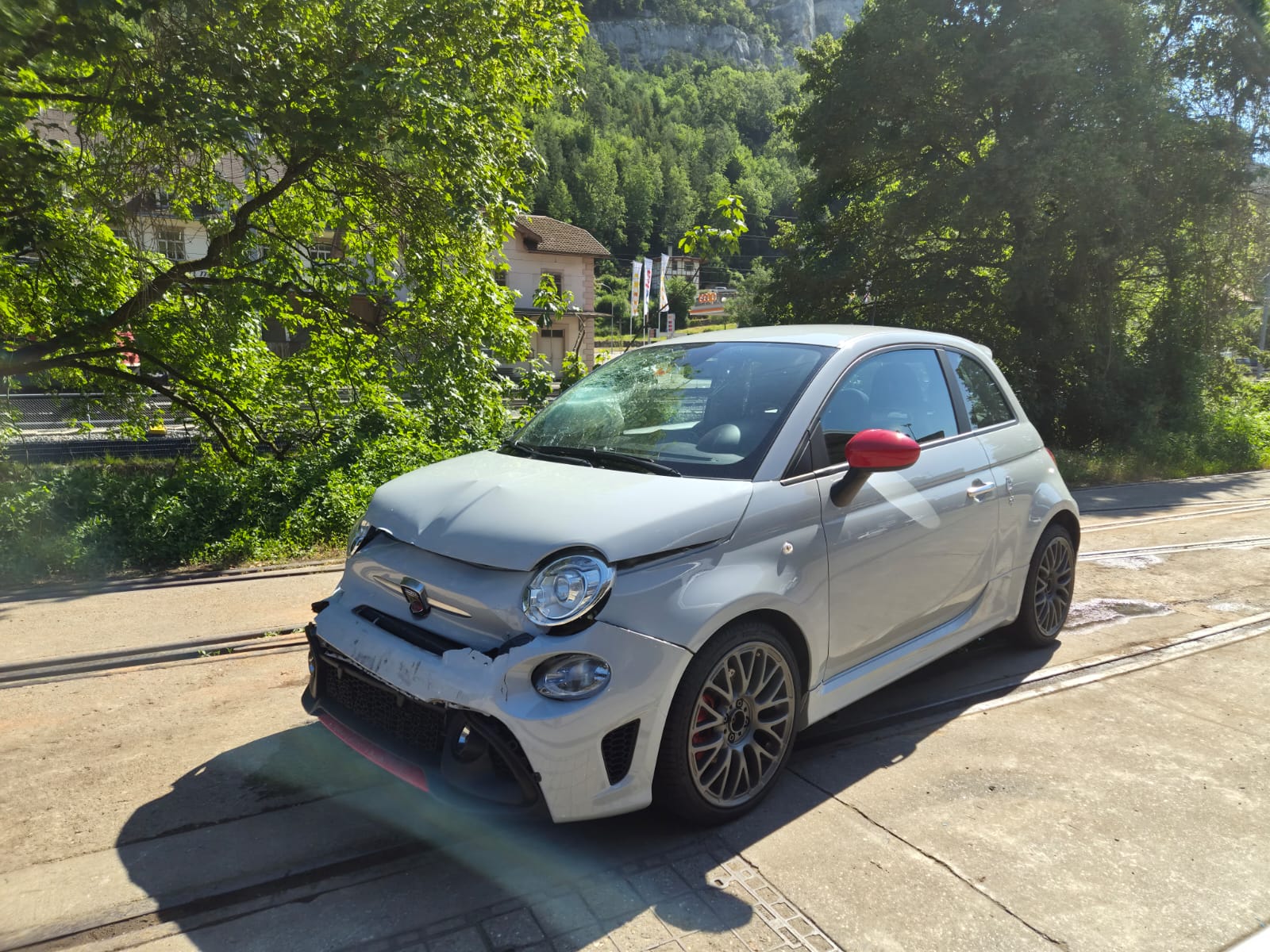 FIAT 595 1.4 16V Turbo Abarth Pista-image-2