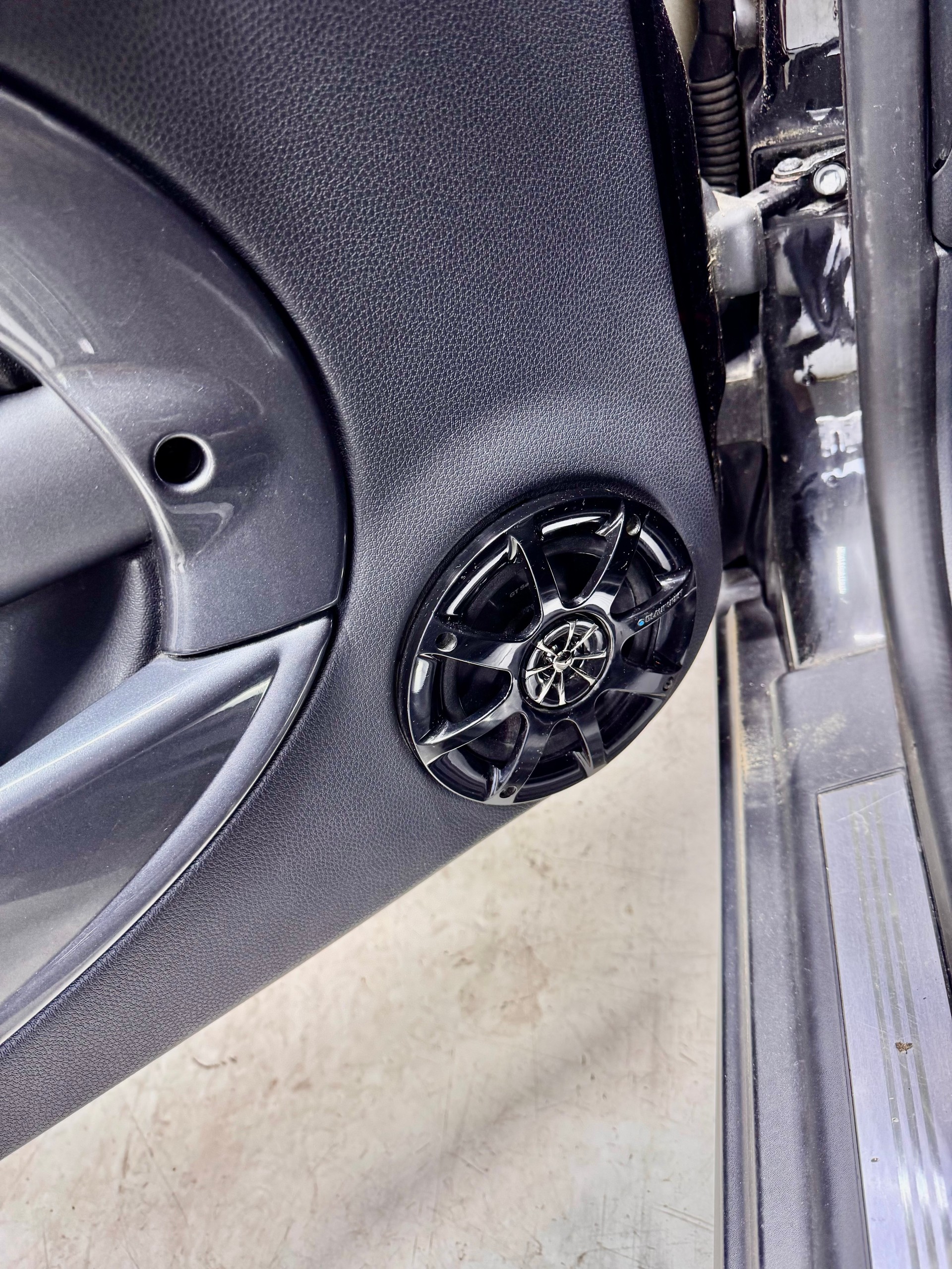 MINI Mini Cooper S-image-5