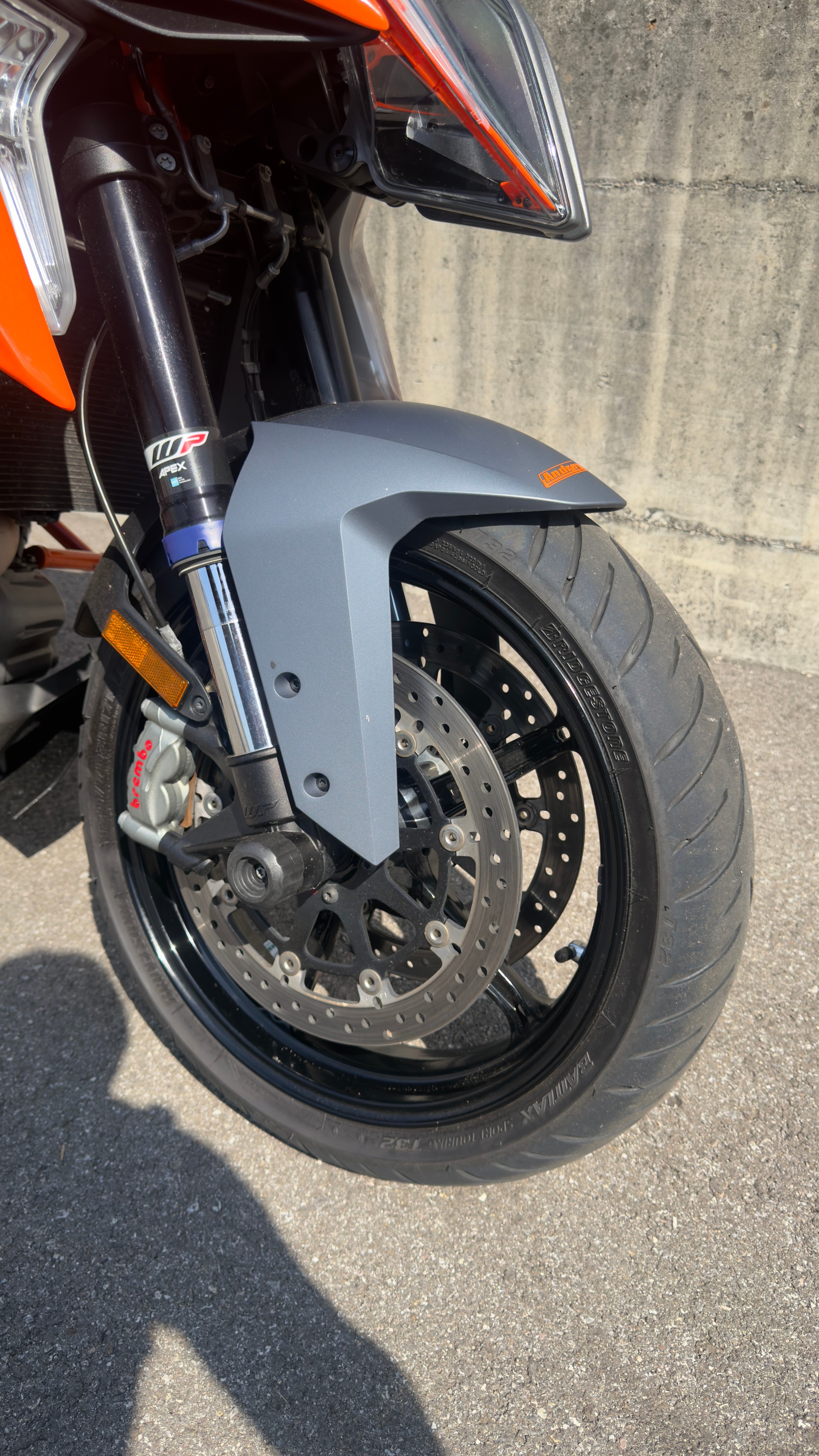 KTM 1290 Super Duke GT-image-4