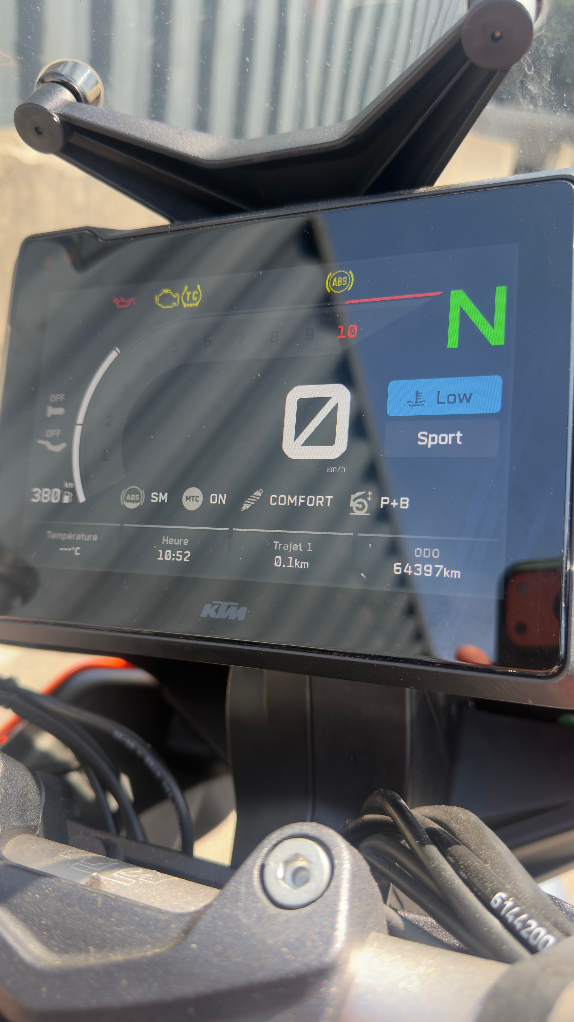 KTM 1290 Super Duke GT-image-9