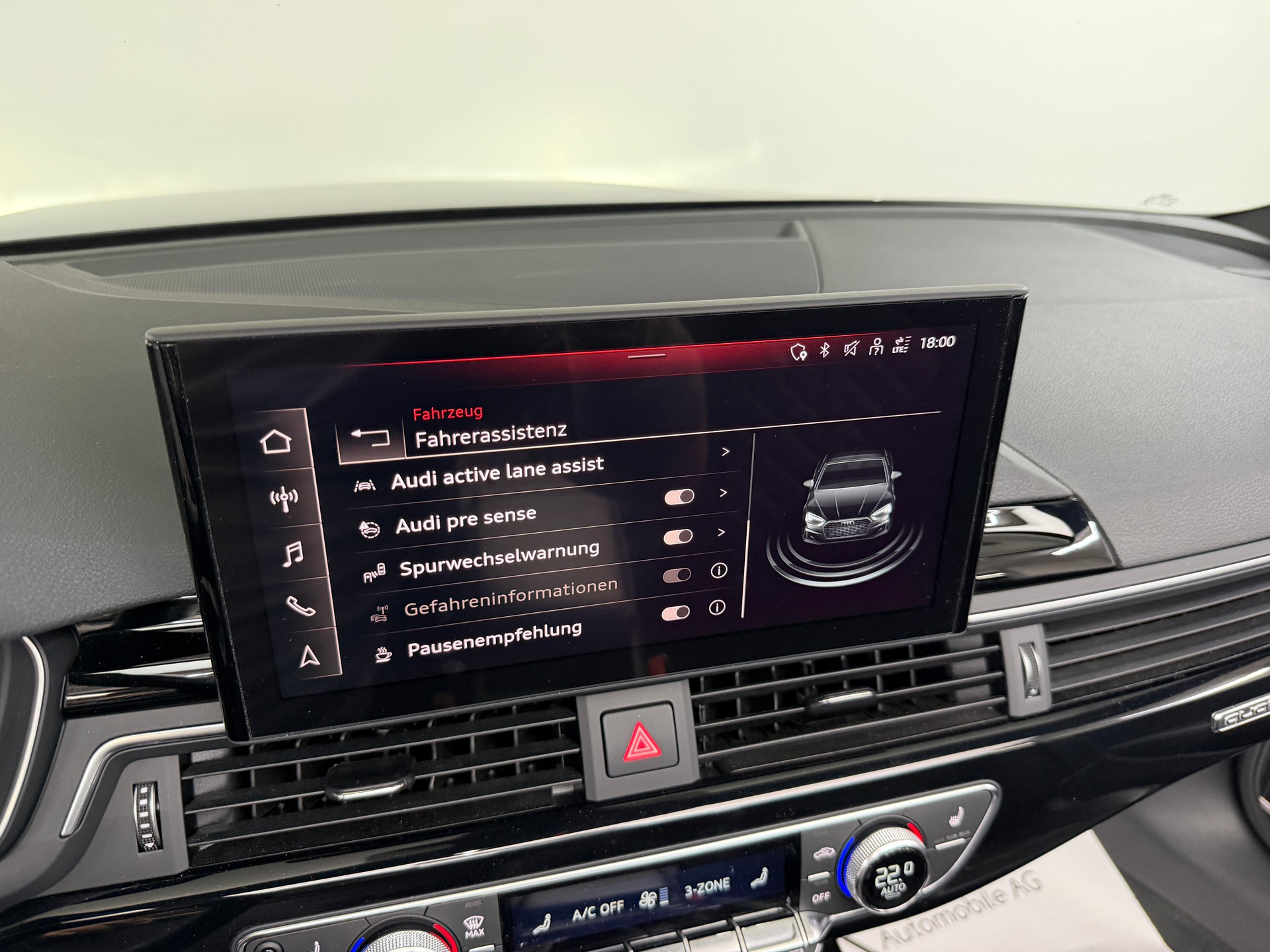 AUDI S5 Cabriolet 3.0 TFSI Mythos Black Metallicquattro 354PS tiptronic / 360° Kamera / Head-Up-Display / B&O Sound / S-Sportsitze /-image-17