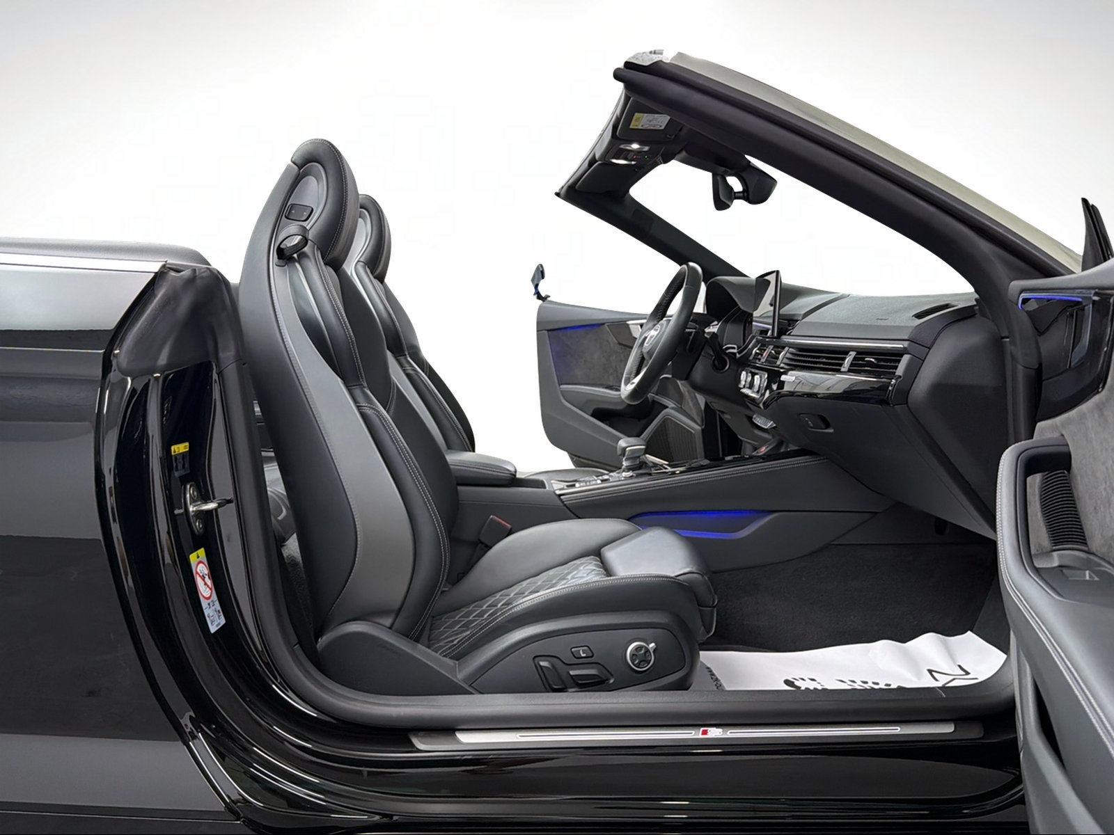AUDI S5 Cabriolet 3.0 TFSI Mythos Black Metallicquattro 354PS tiptronic / 360° Kamera / Head-Up-Display / B&O Sound / S-Sportsitze /-image-9