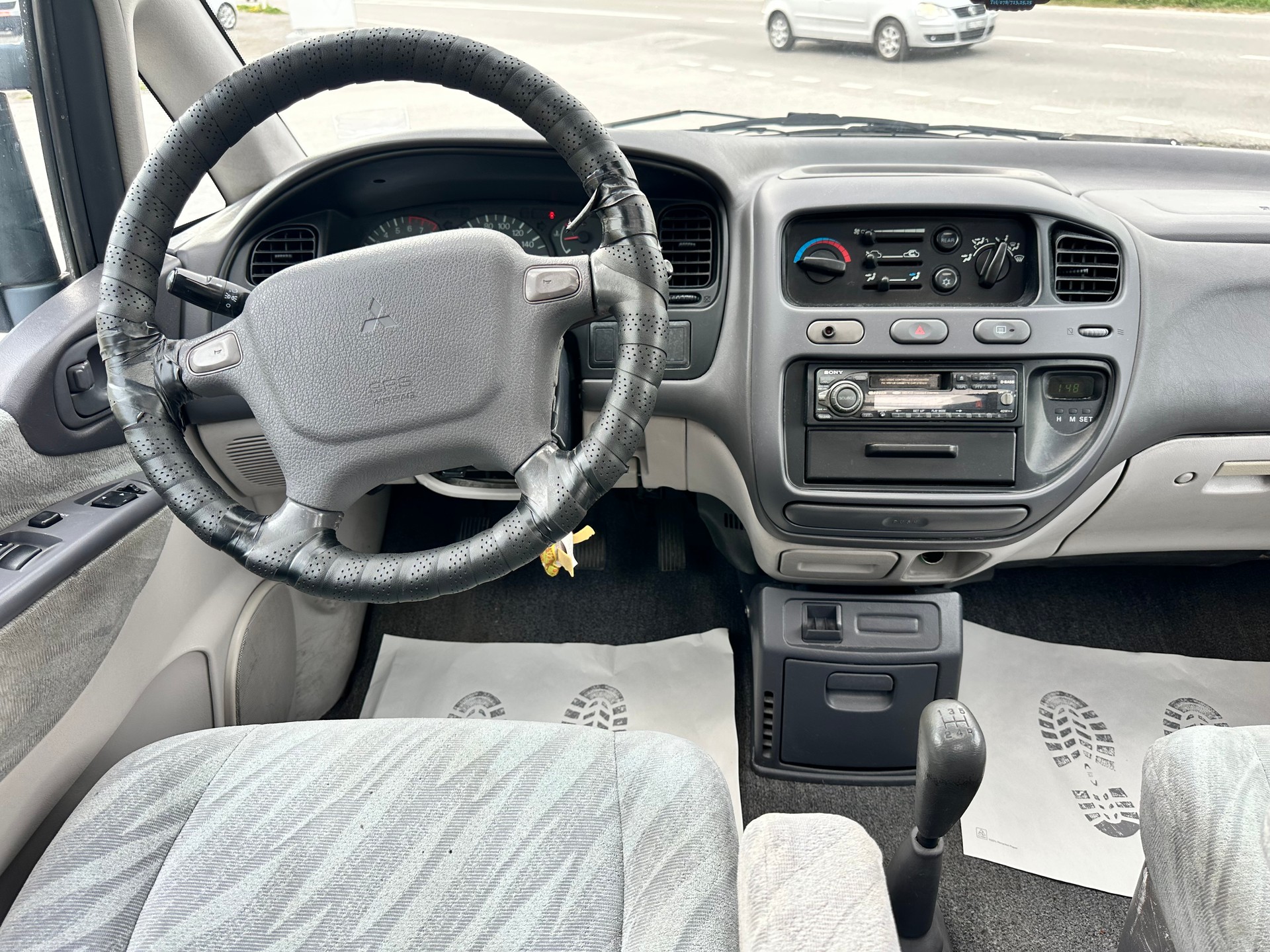 MITSUBISHI Space Gear 2.4 GLS Edit.-image-10