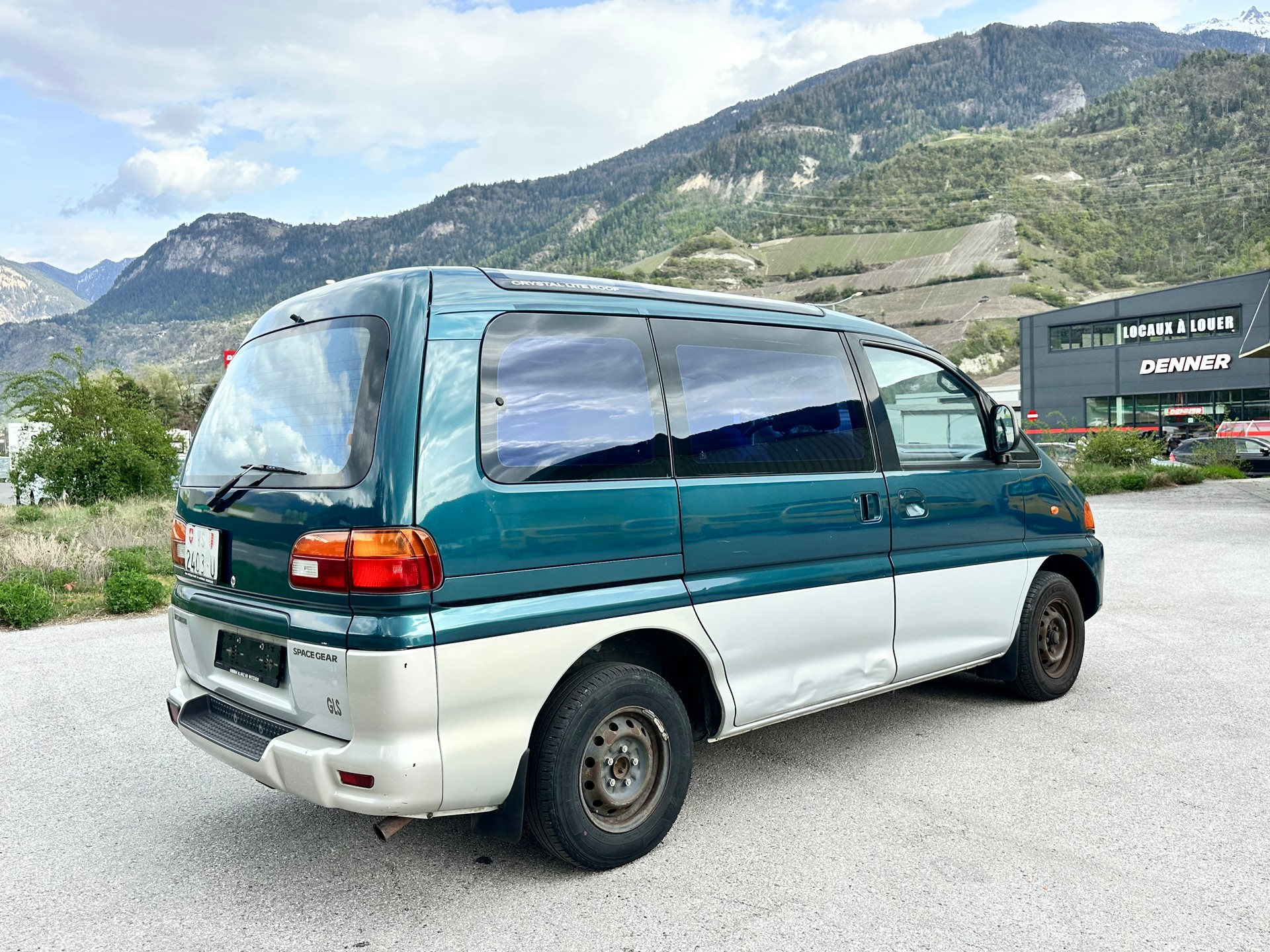 MITSUBISHI Space Gear 2.4 GLS Edit.-image-3