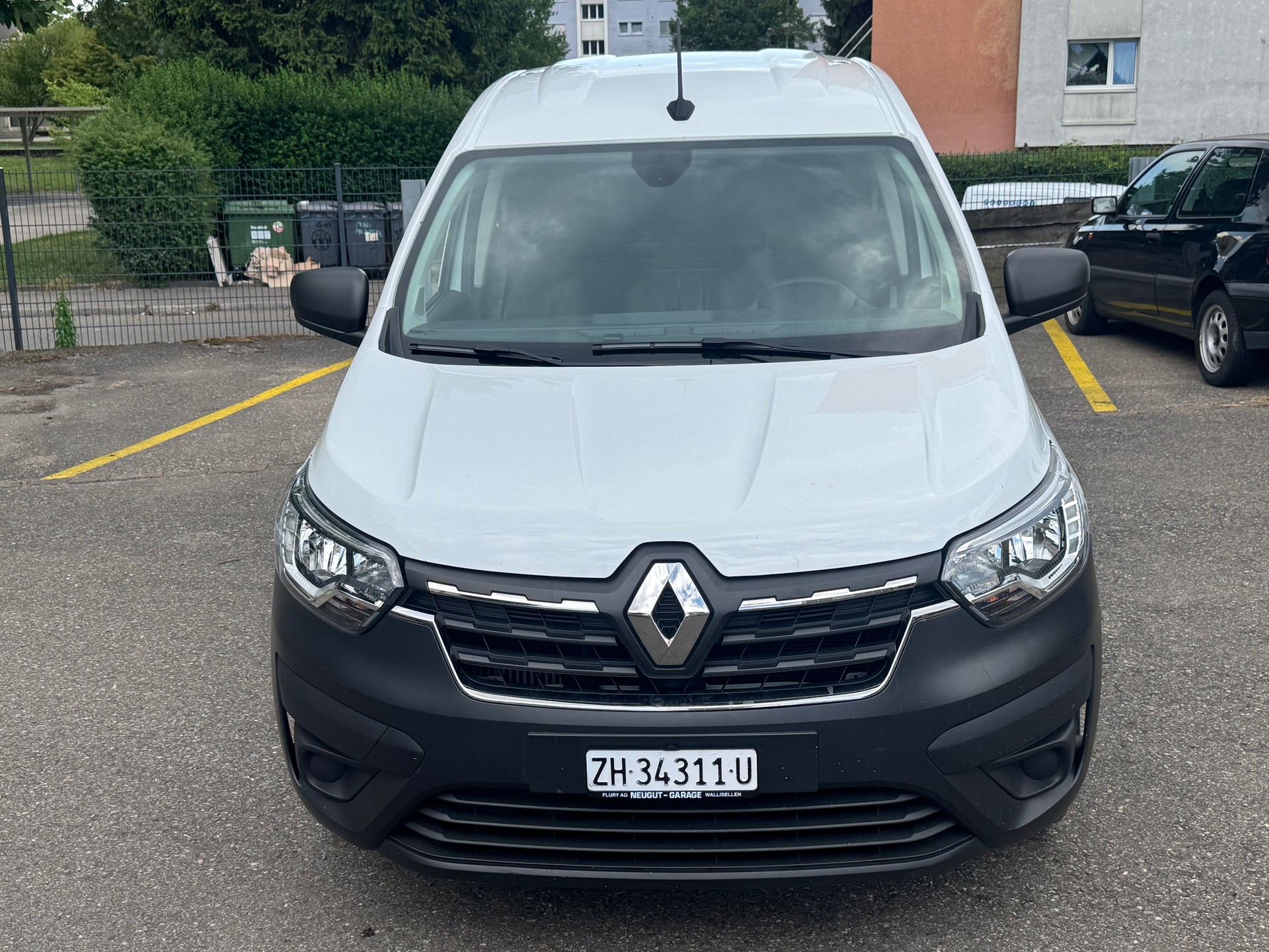 RENAULT Express 1.3TCe 100 PF Extra-image-1