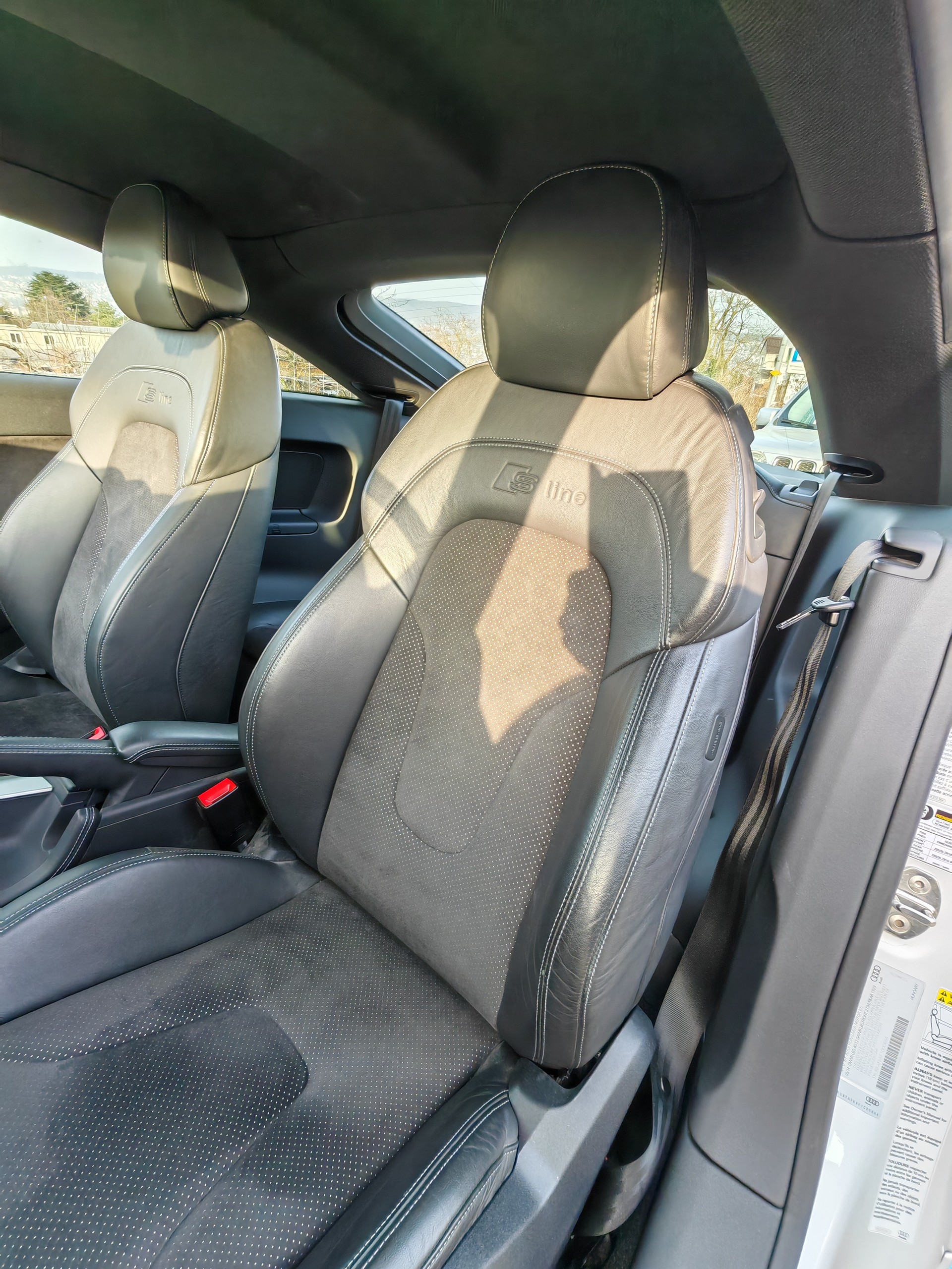 AUDI Coupe Quattro S-Tronic 2.0 TFSI-image-4