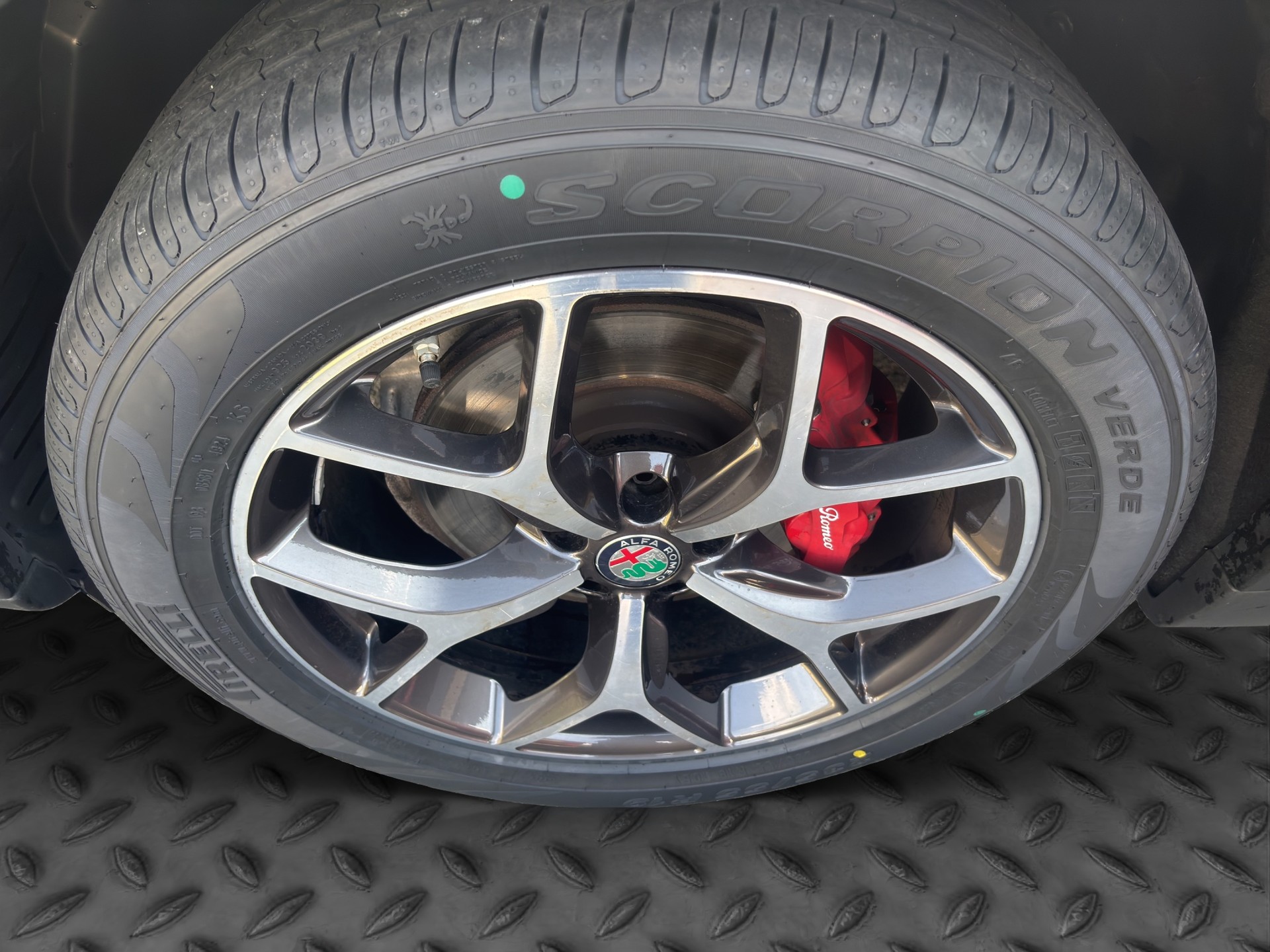 ALFA ROMEO Stelvio 2.0 Super Q4 Automatic-image-16