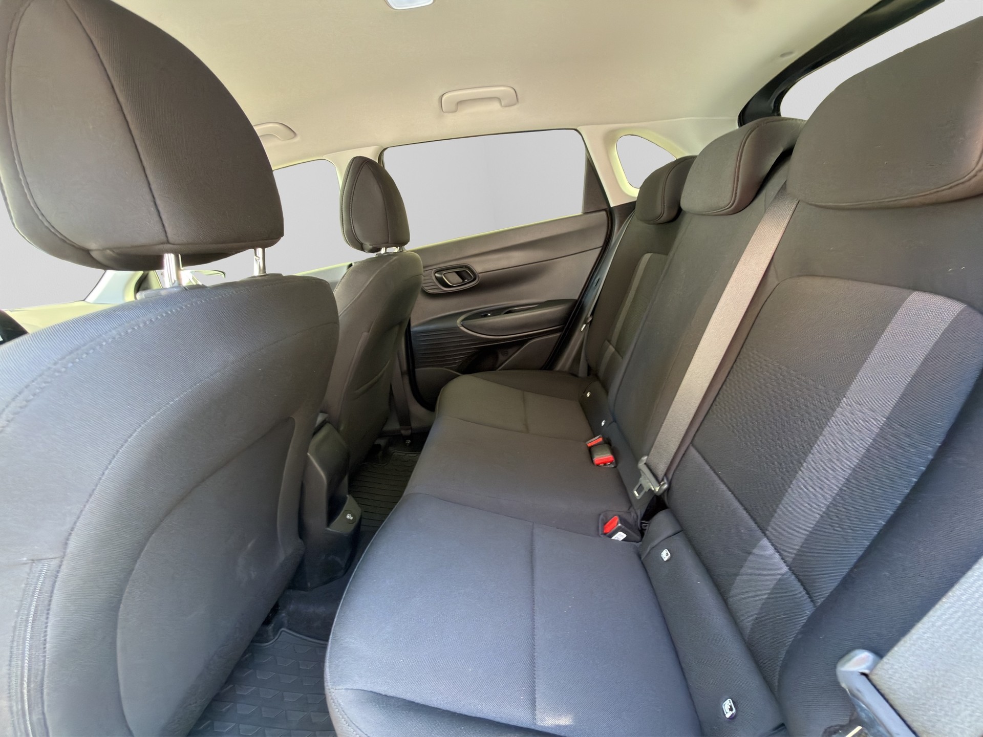 HYUNDAI i20 1.0 T-GDi Amplia DCT-image-12