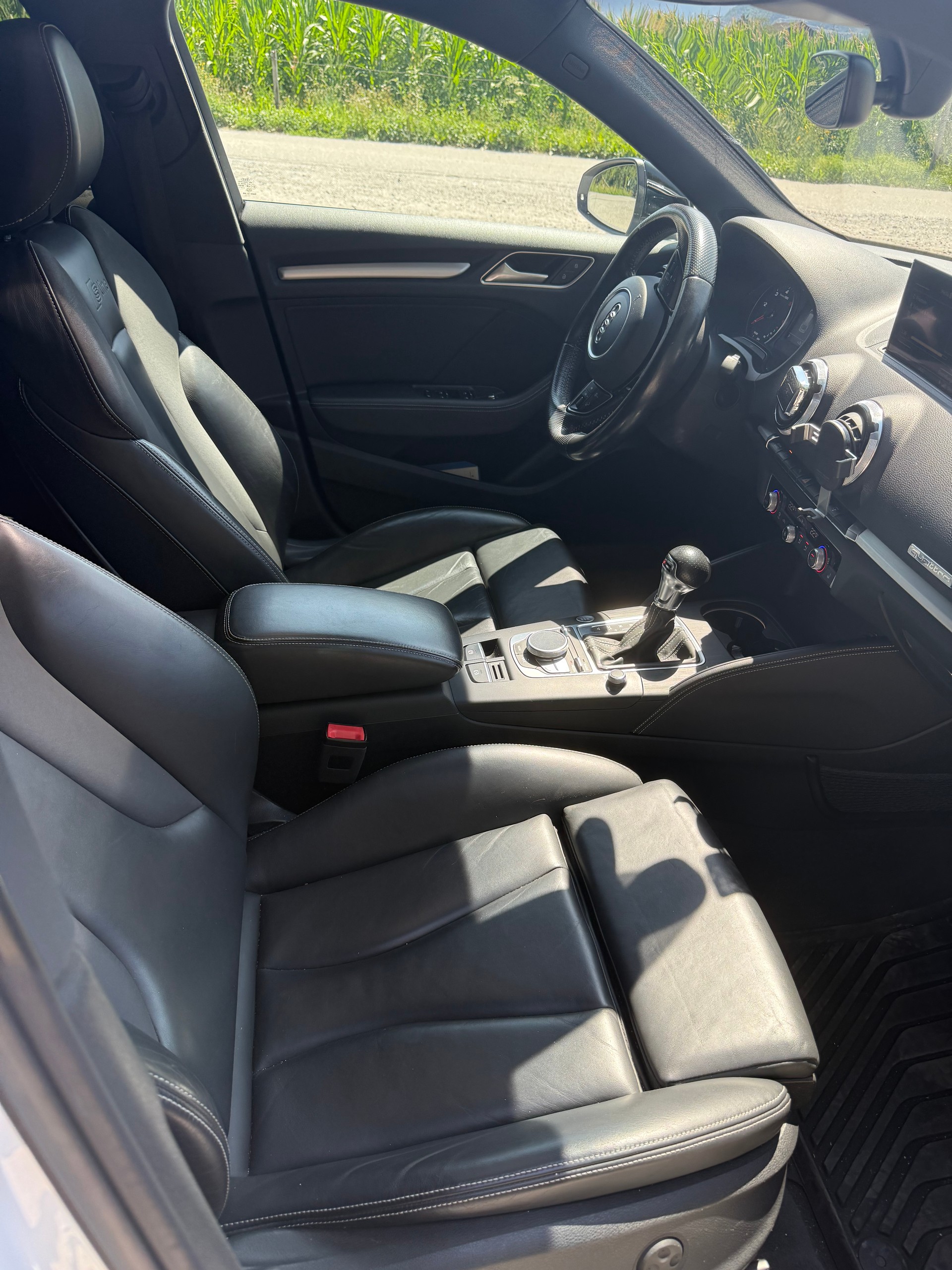 AUDI 2.0 TDI 184 Ambition qu. S-Tr. | Top Ausstattung | quattro | Panorama | Leder-image-3