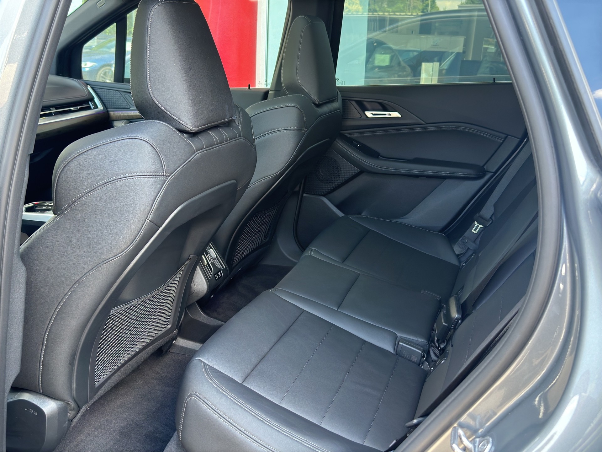 BMW 230e xDrive Active Tourer M Sport (CH) AHK / Innovationspaket / Travel Paket-image-12