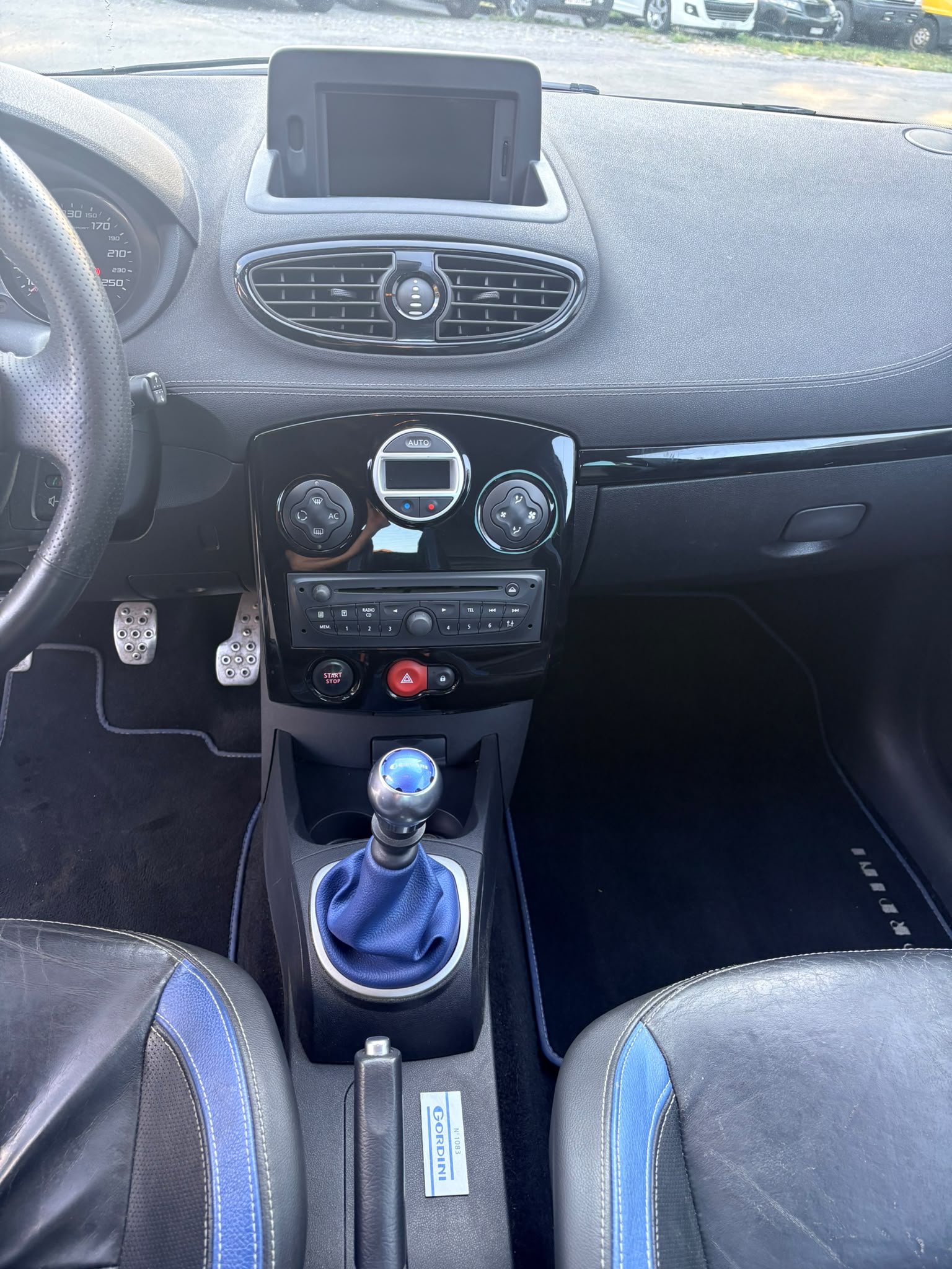 RENAULT Clio 2.0 16V RS Gordini-image-9