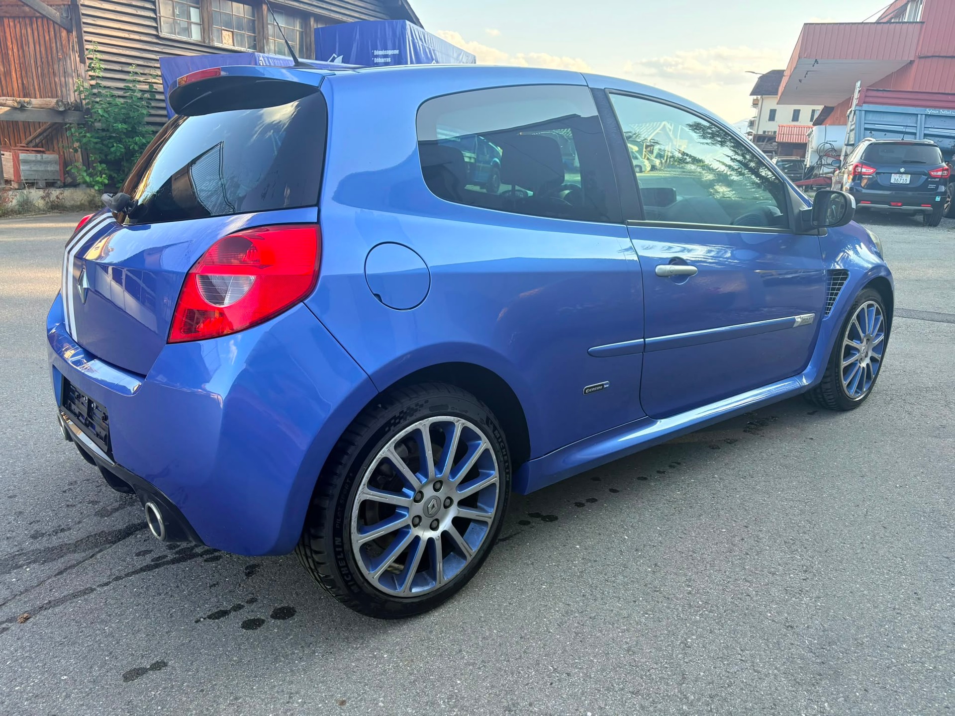 RENAULT Clio 2.0 16V RS Gordini-image-2