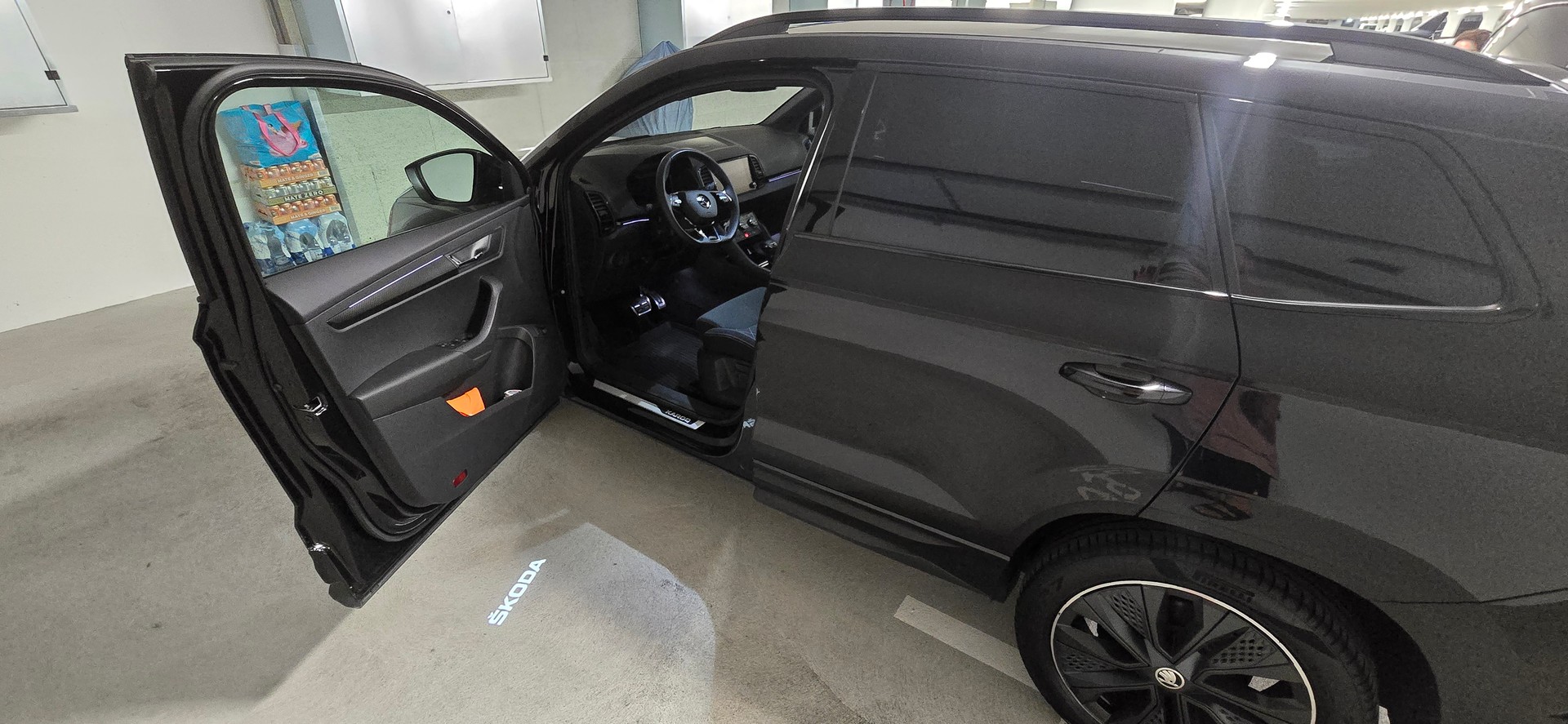 SKODA Karoq 2.0 TSI SportLine 4x4 DSG-image-3