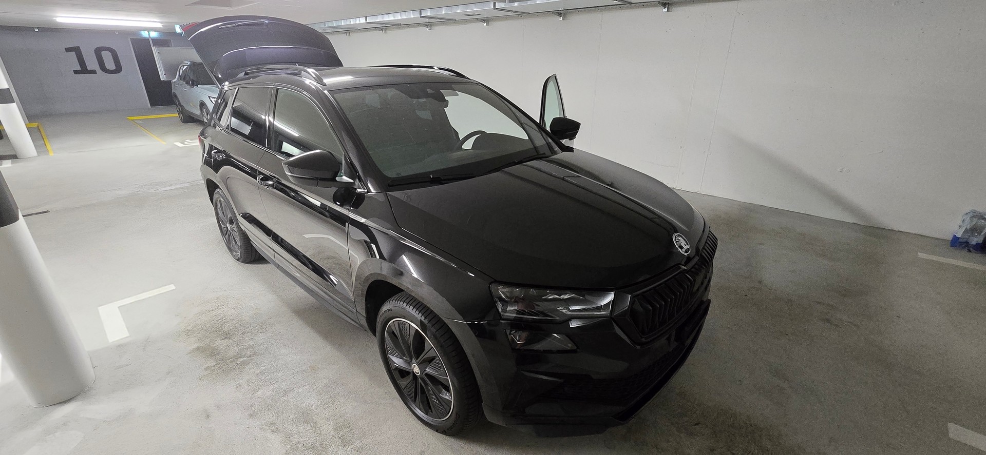 SKODA Karoq 2.0 TSI SportLine 4x4 DSG-image-0