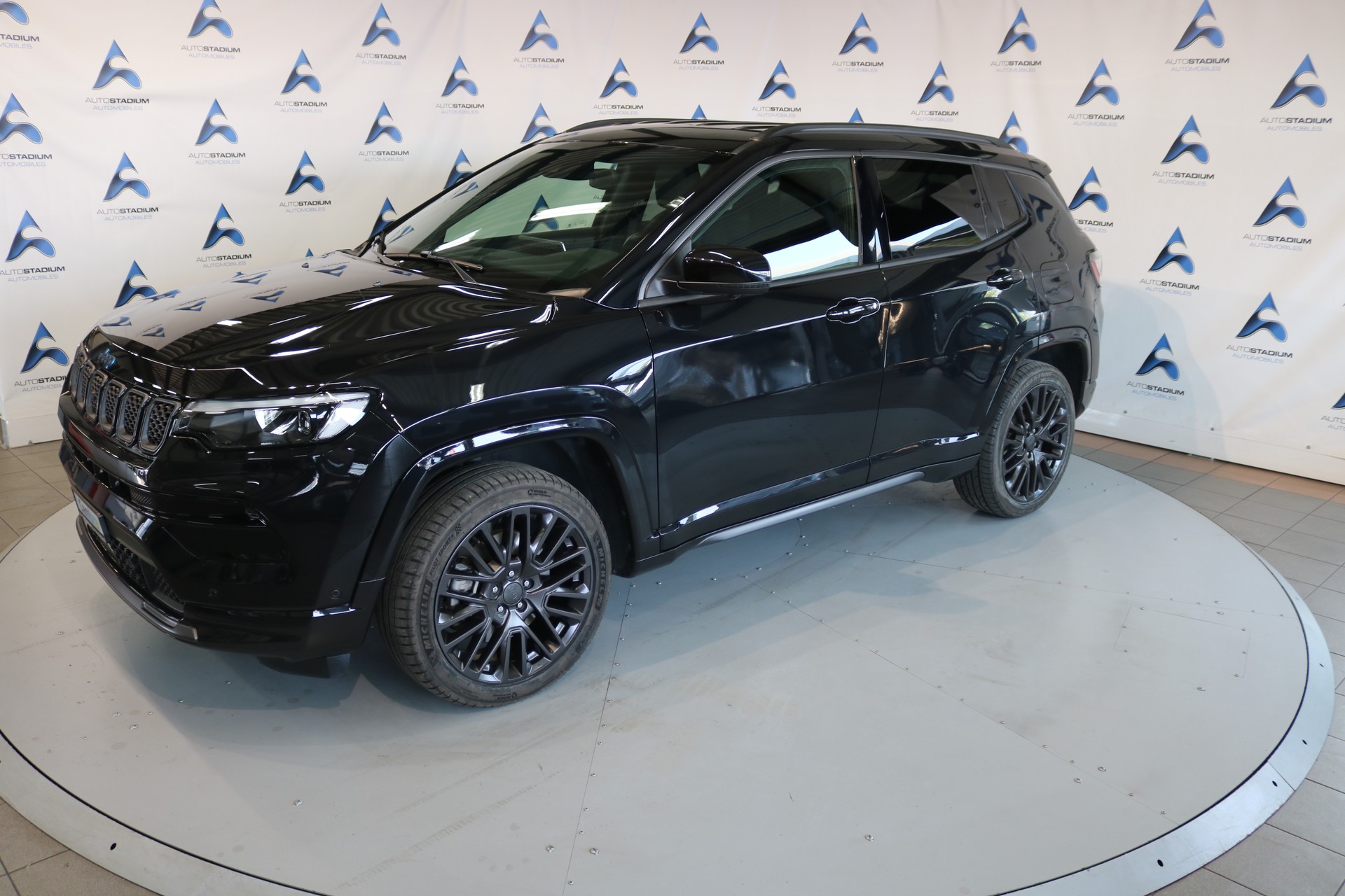 JEEP Compass 1.3 T PHEV Limited AWD-image-11