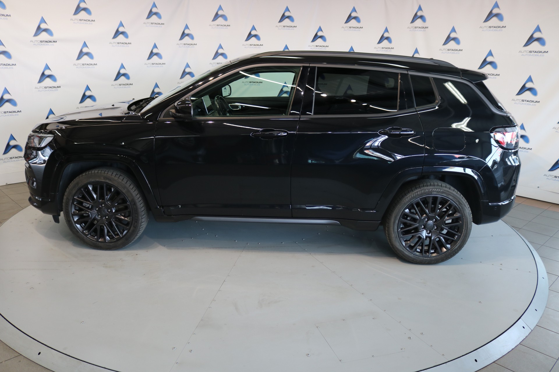 JEEP Compass 1.3 T PHEV Limited AWD-image-15
